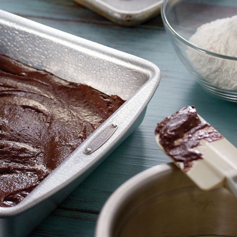 Fat Daddio's RMP-10 Anodized Aluminum Ring Mold Cake Baking Pan, 10 x 3.5 Inches