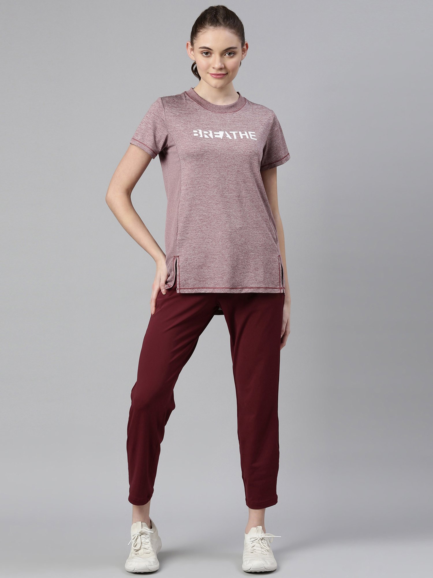 Enamor Red Graphic Print Sports T-Shirt