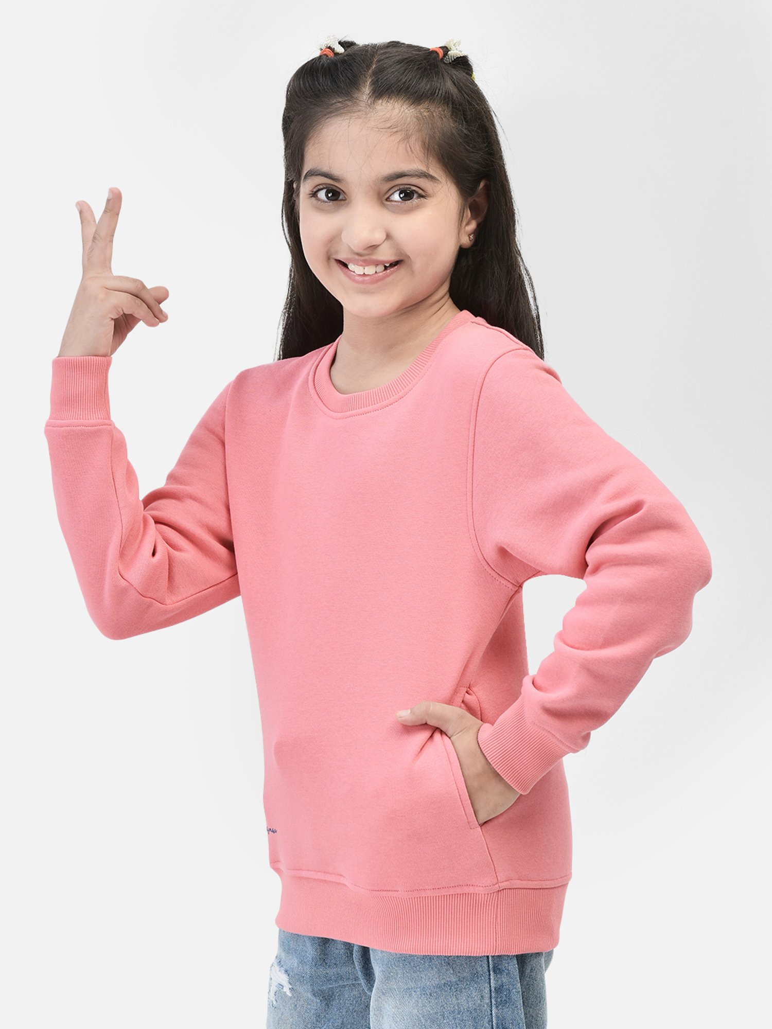 Crimsoune Club Kids Pink Solid Full Sleeves Sweatshirt
