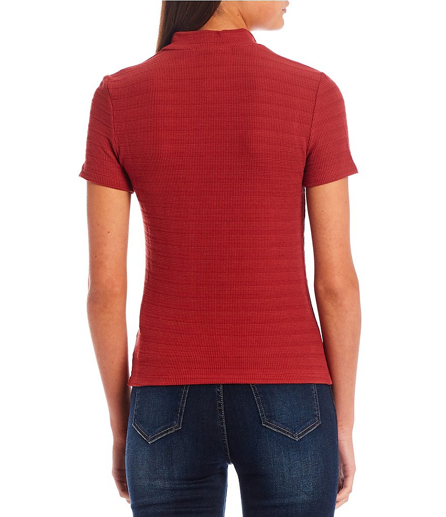 Good Luck Gem Short-Sleeve Mockneck Half-Zip Top