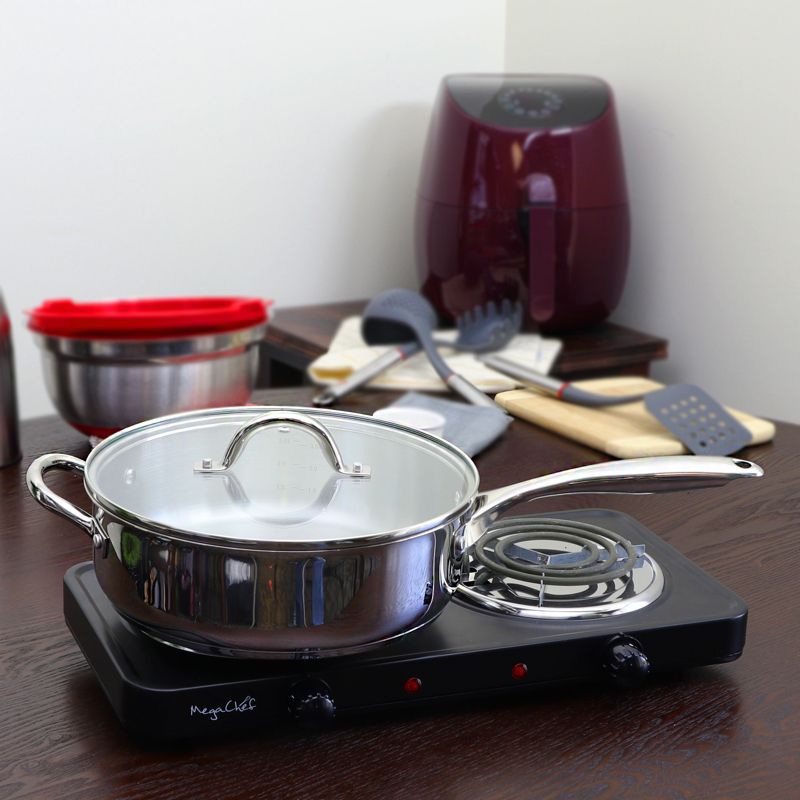 Oster Cuisine Saunders 4.2 Quart Saut'e Pan with Lid