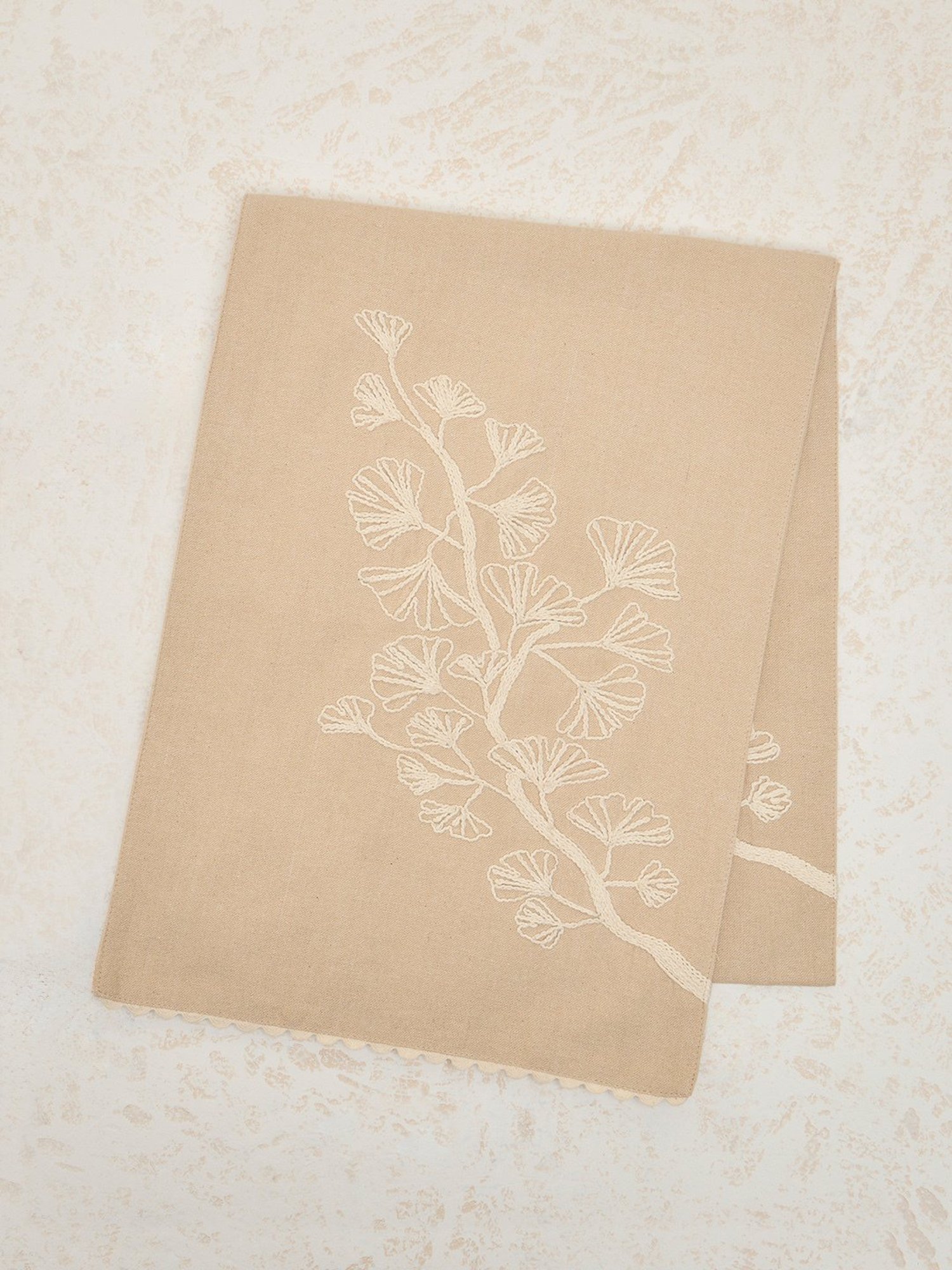 Romee Pink Polyester Ethnic Runners