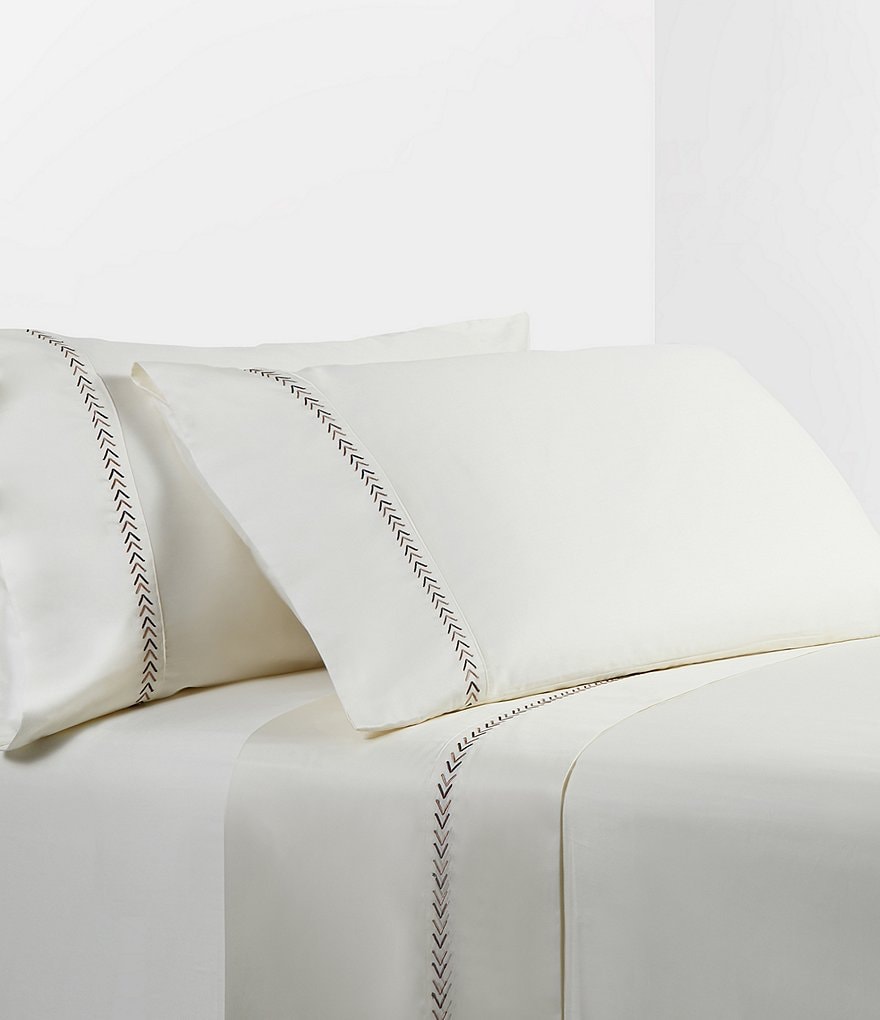 HiEnd Accents Arrow Embroidery Sheet Set