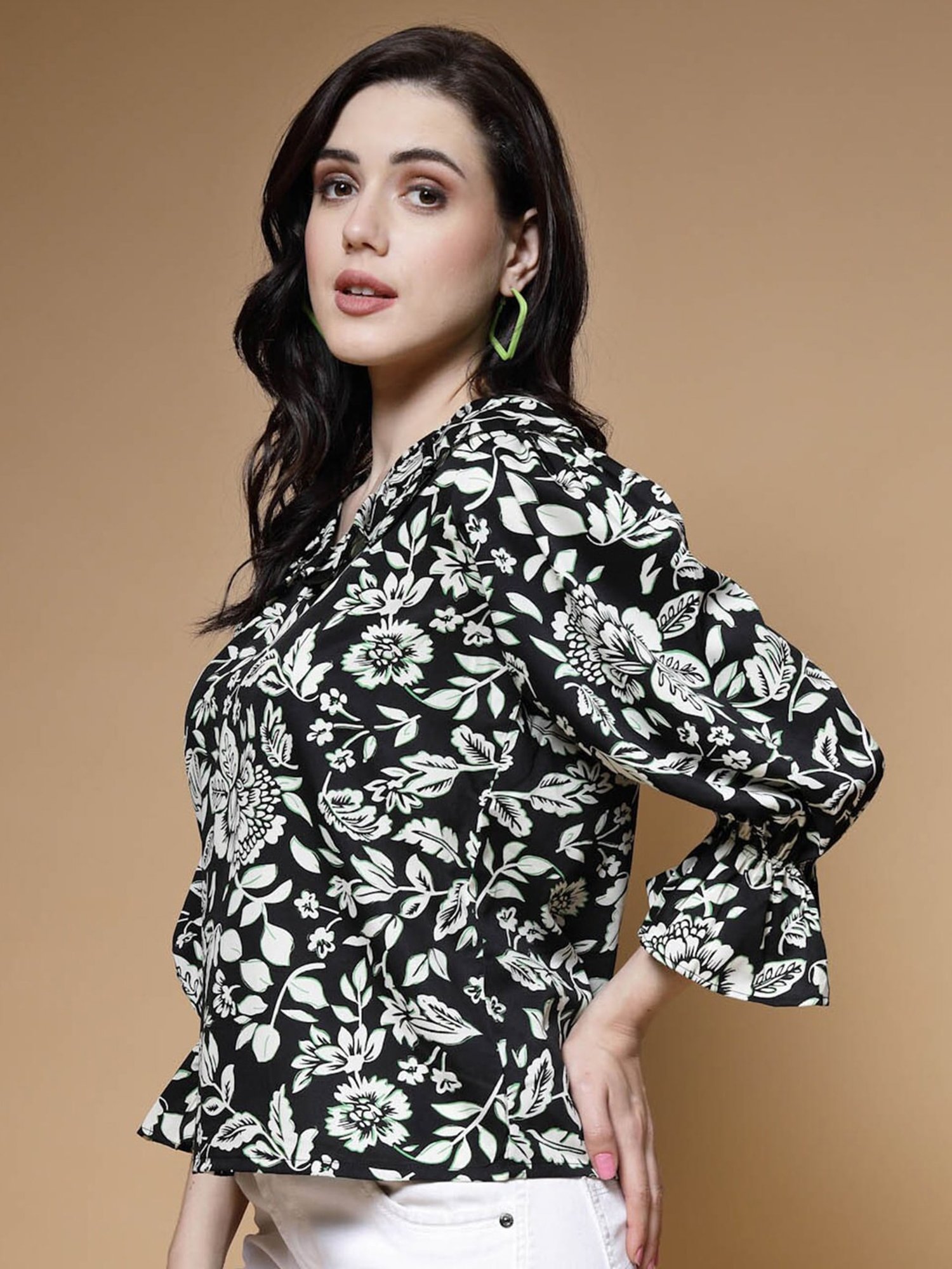 Melon by PlusS Black Floral Print Top