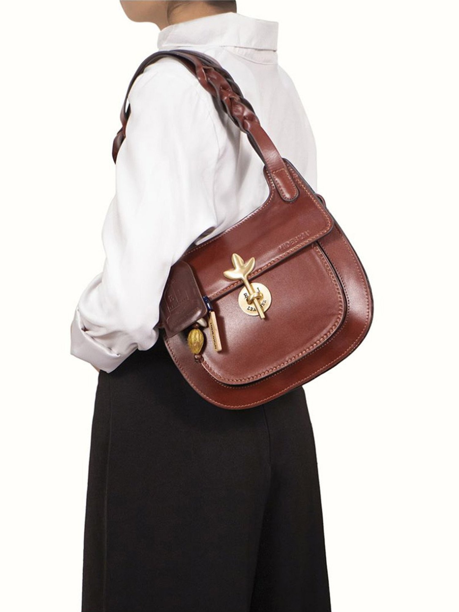 Hidesign EI Preserve 04 Tan Leather Solid Hobo Shoulder Handbag