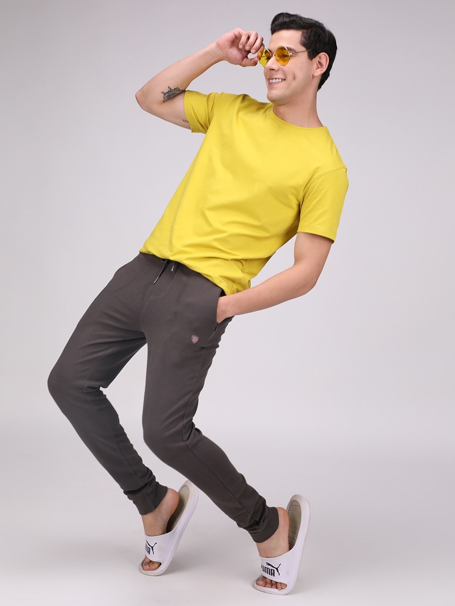 Sporto Mid Yellow Slim Fit T-Shirt