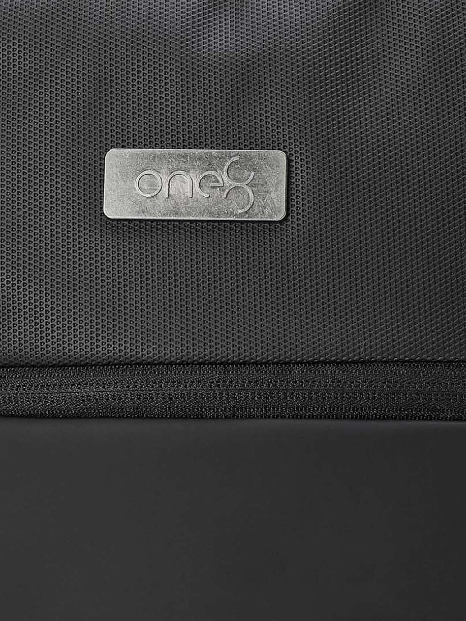 Puma SS23 13 Ltrs Black Solid Medium Laptop Backpack