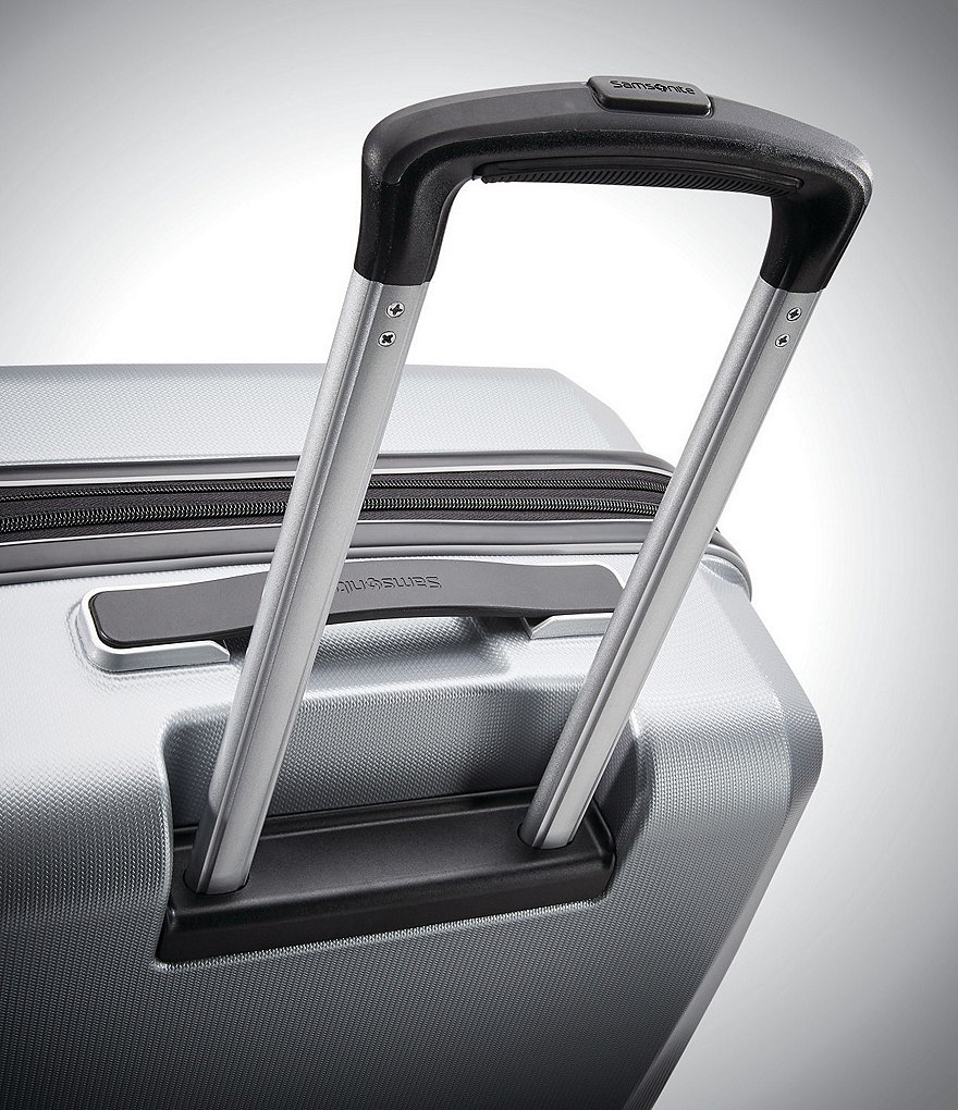 Samsonite Winfield 3 DLX Medium Spinner