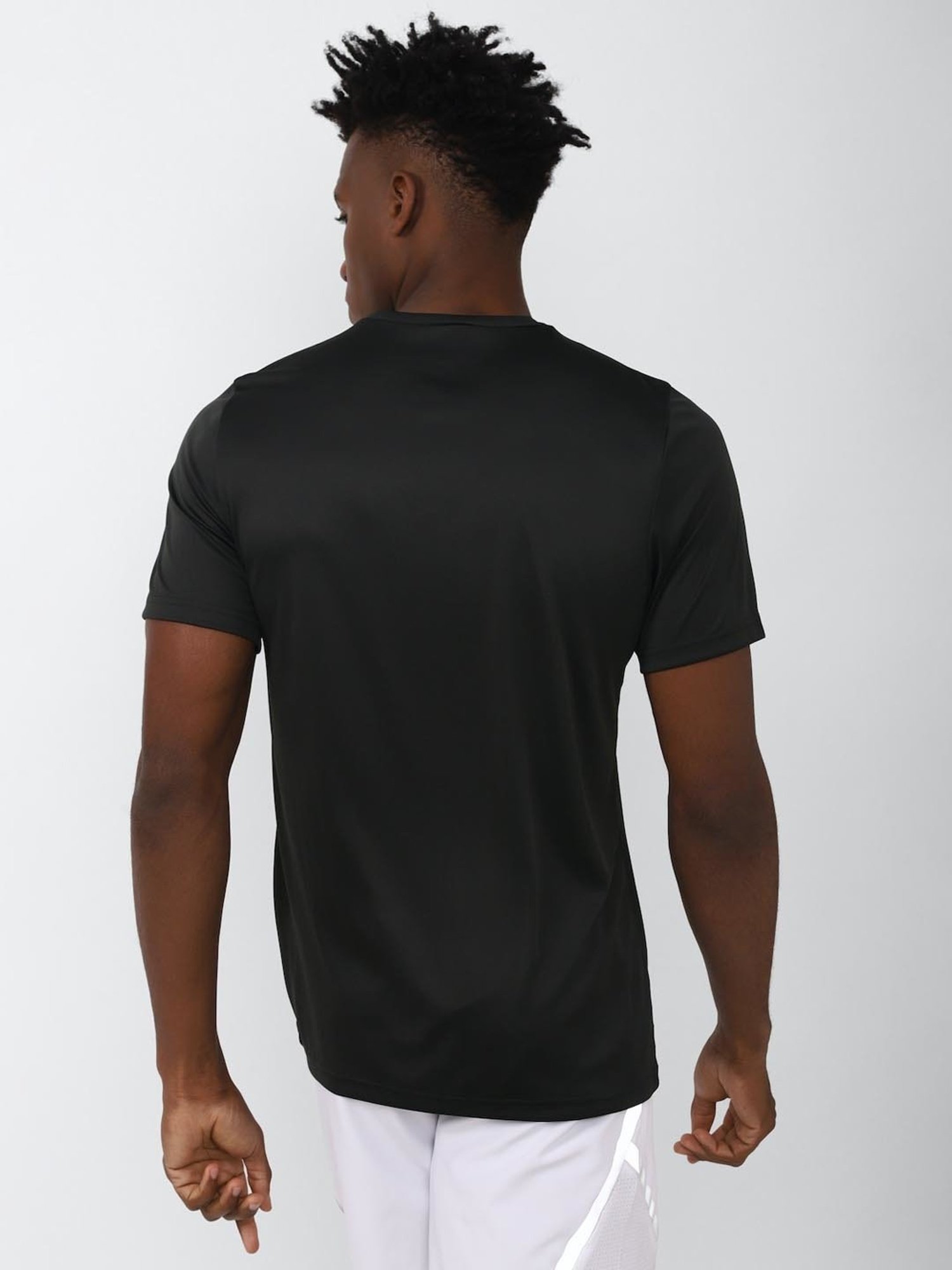 Reebok Black Slim Fit Printed T-Shirt