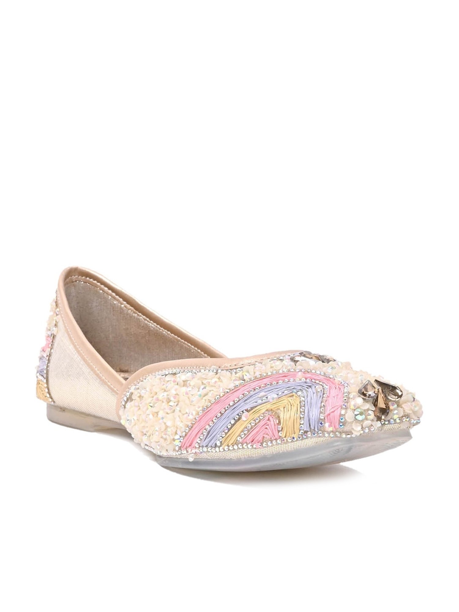 Jove Women's Golden Ethnic Juttis