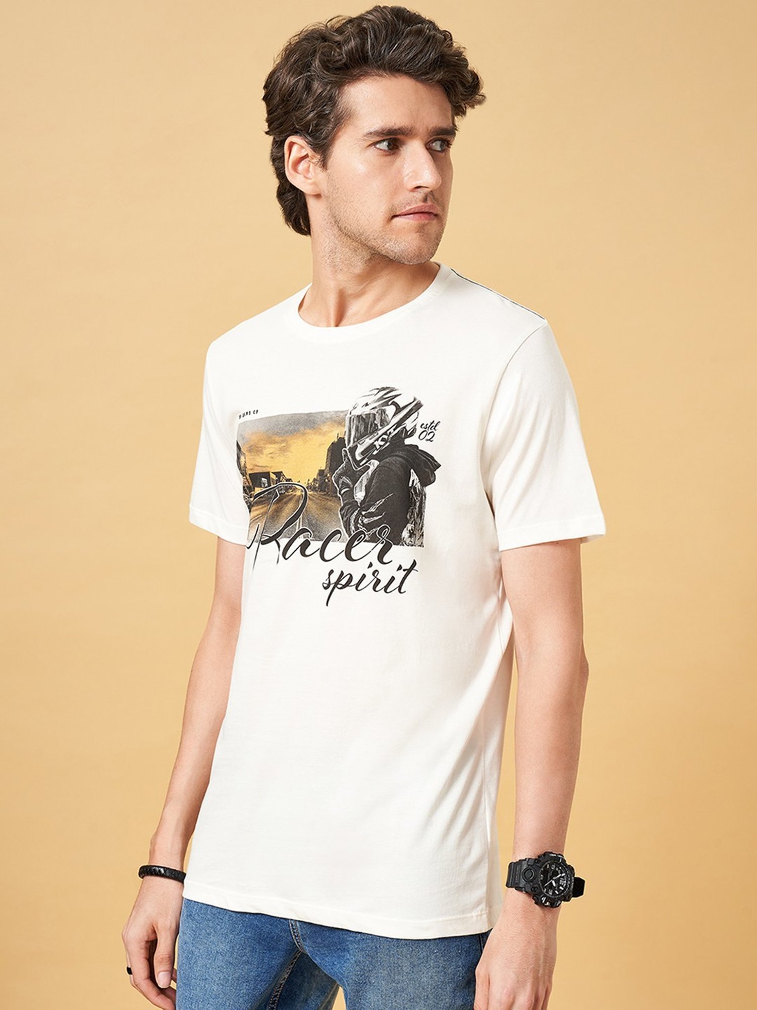 Sf Jeans By Pantaloons Beige Slim Fit Printed T-Shirt