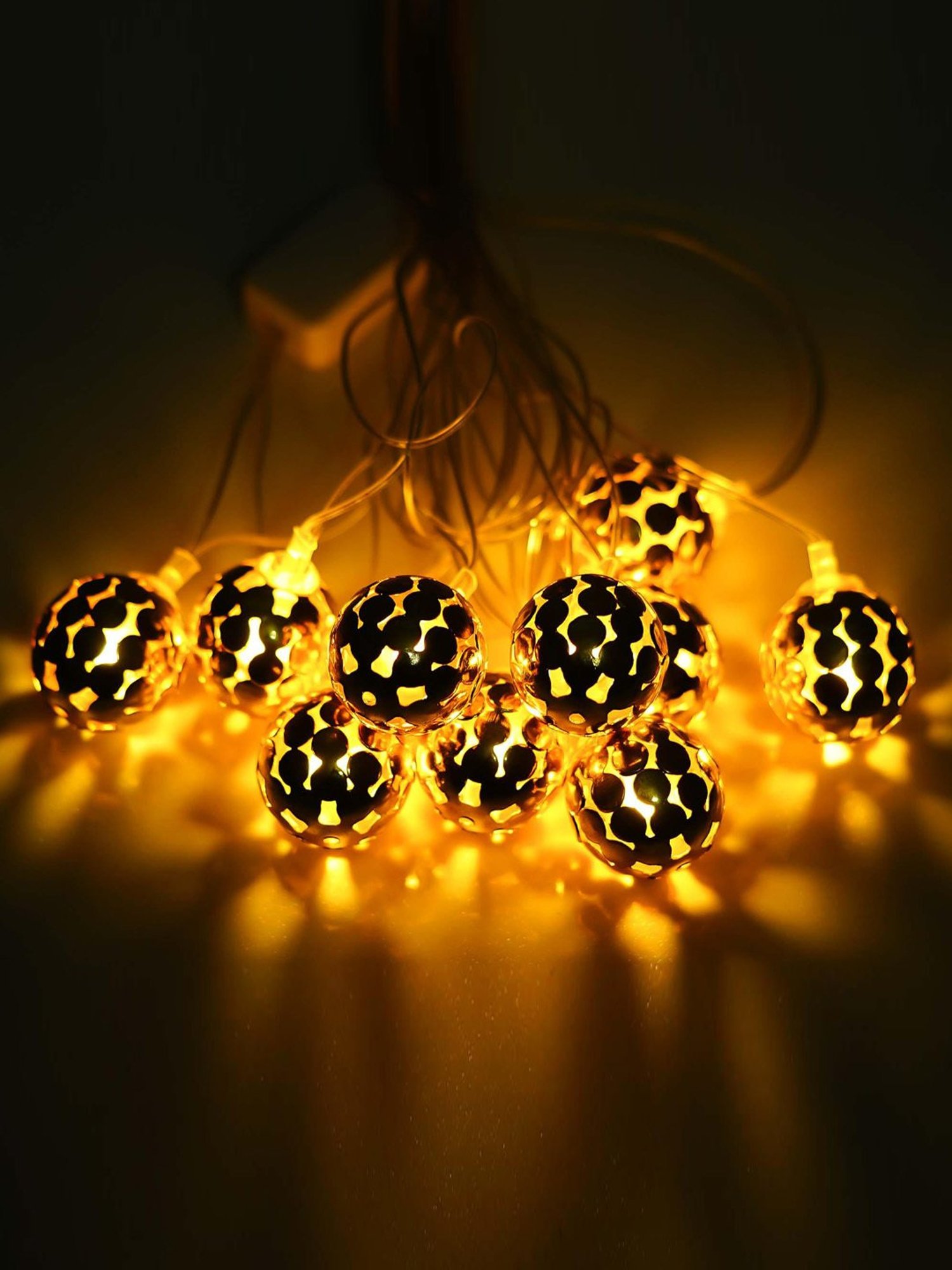 eCraftIndia Golden Ball Steady, Blinking Color Changing LED Fairy String Lights