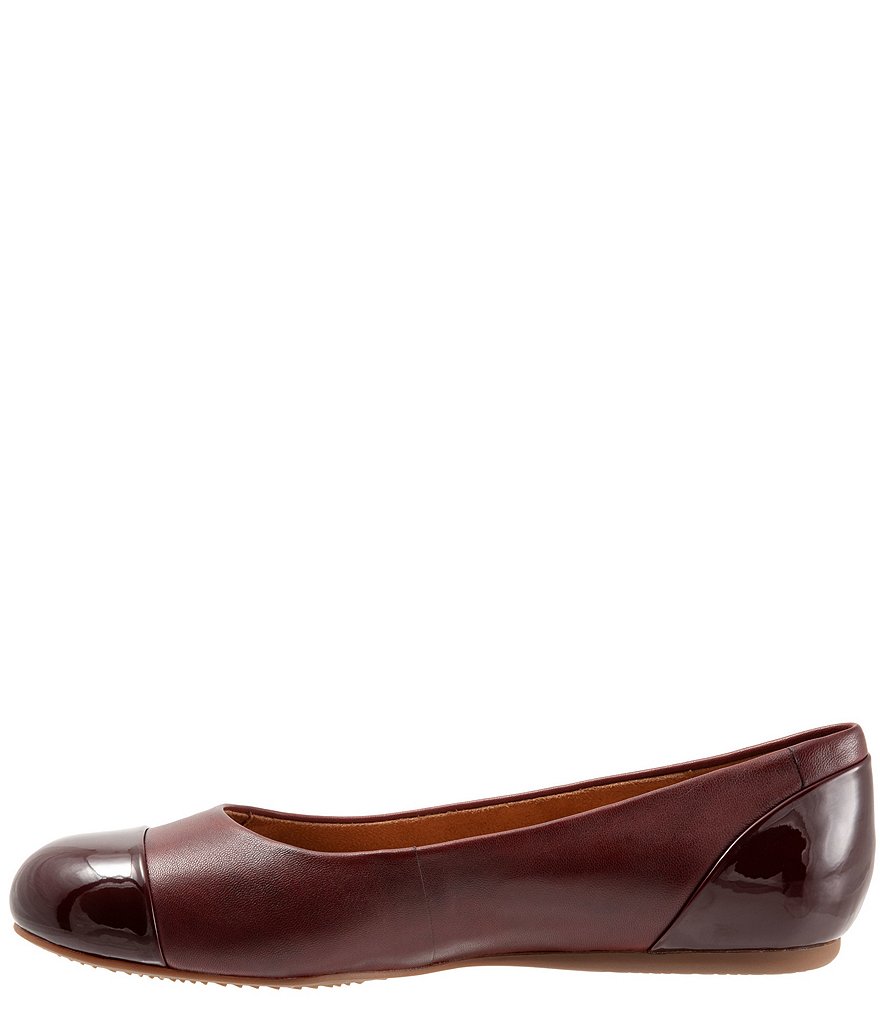 SoftWalk Sonoma Leather Cap Toe Ballerina Slip On Flats
