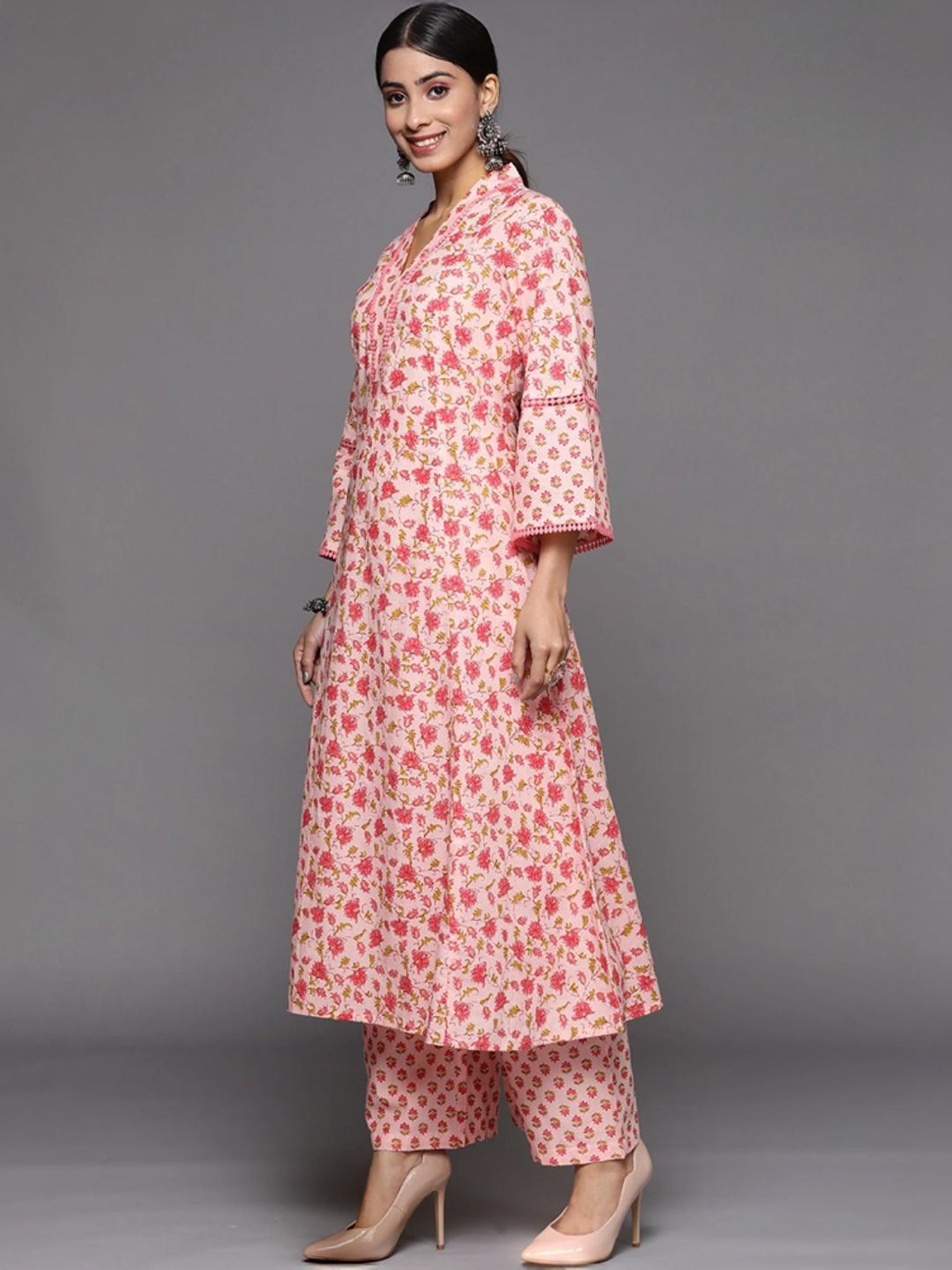 Varanga Pink Cotton Floral Print Kurta Pant Set With Dupatta