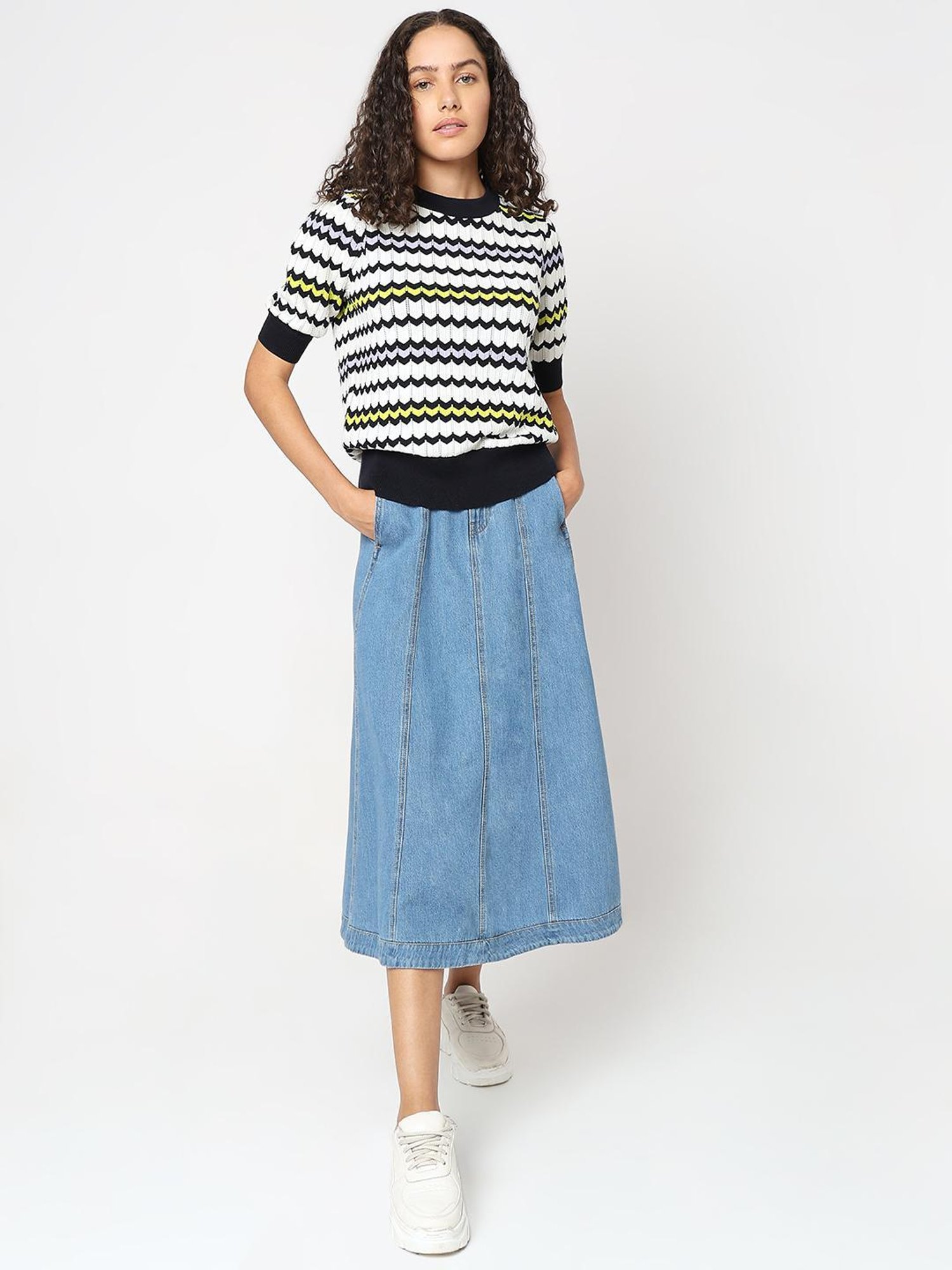 Vero Moda White & Black Cotton Self Design Top