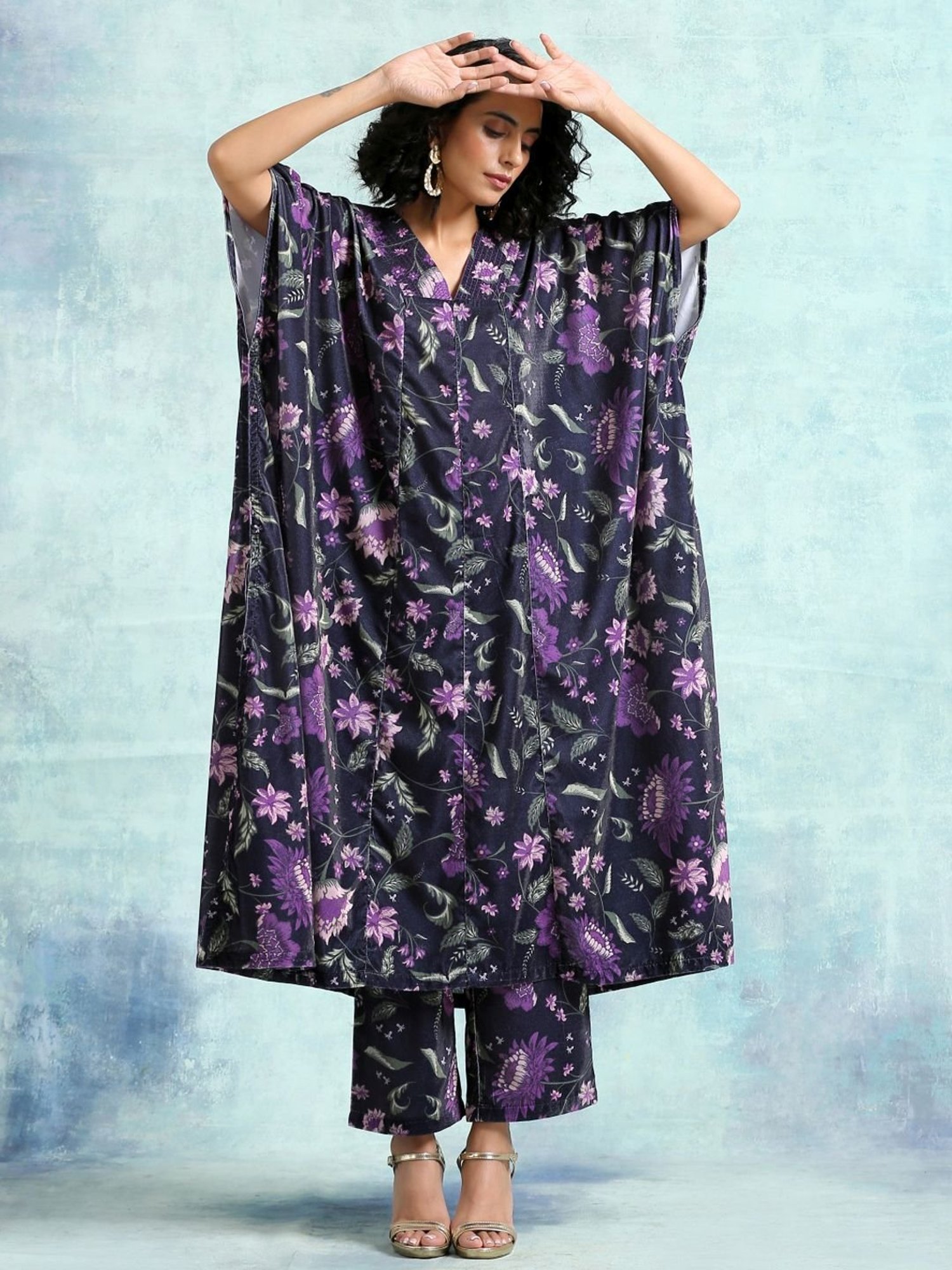 true Browns Black Printed A Line Velvet Kaftan Kurta