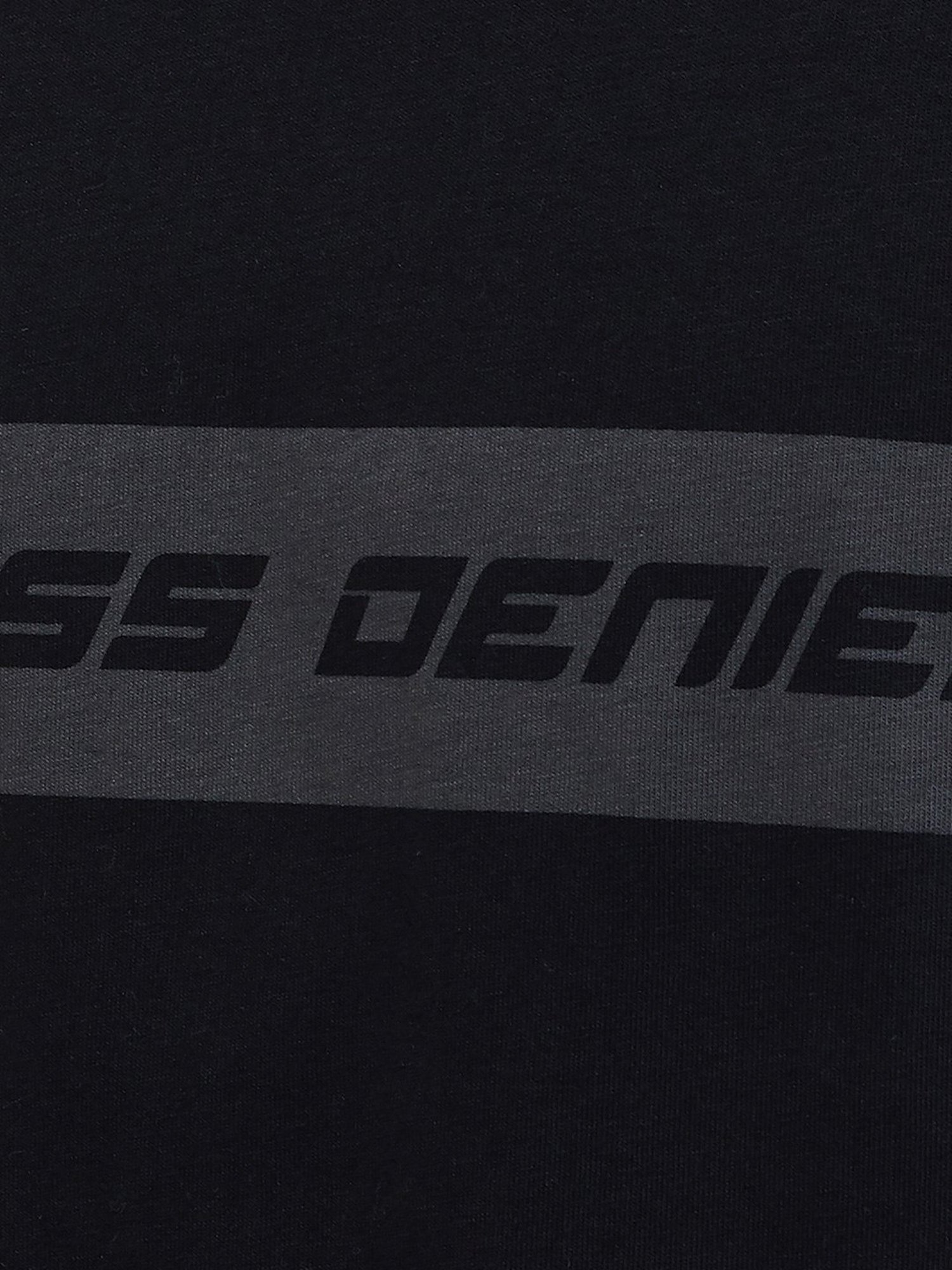 Forca by Lifestyle Black Regular Fit T-Shirt