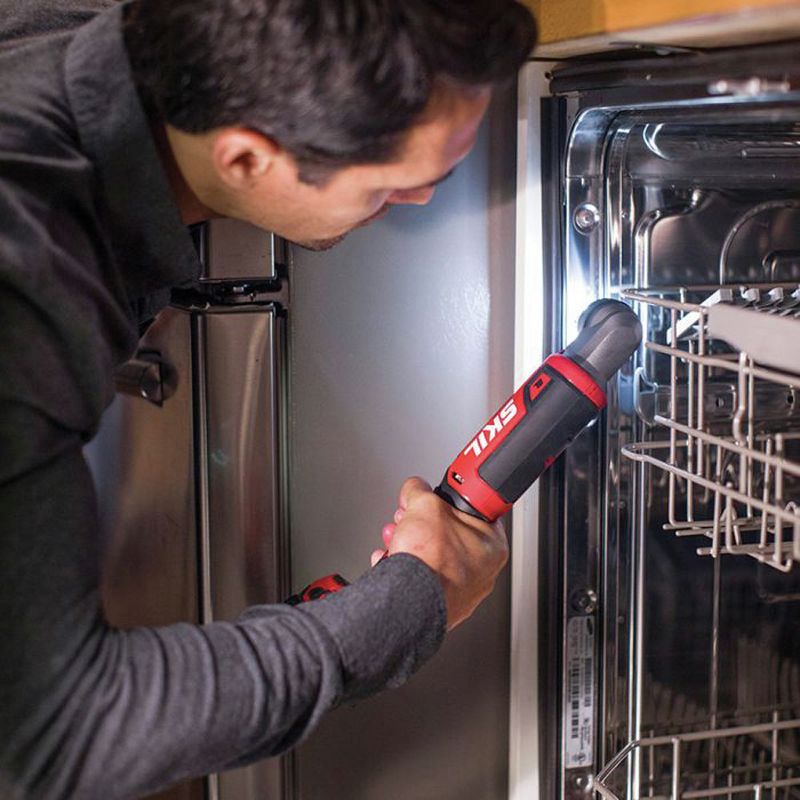 Skil RI574502 PWRCore 12 12V Brushless Lithium-Ion Hex Right Angle 1/4 in. Cordless Impact Driver Kit (2 Ah)