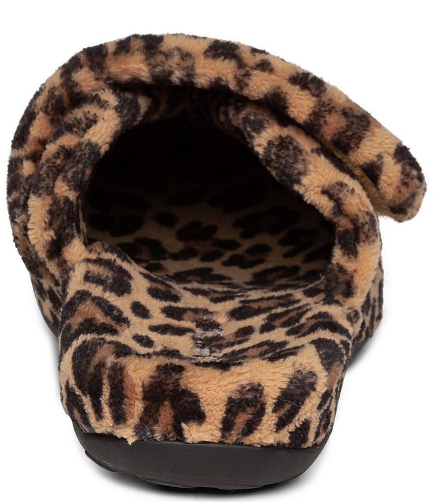 Aetrex Mandy Leopard Print Closed Toe Slippers