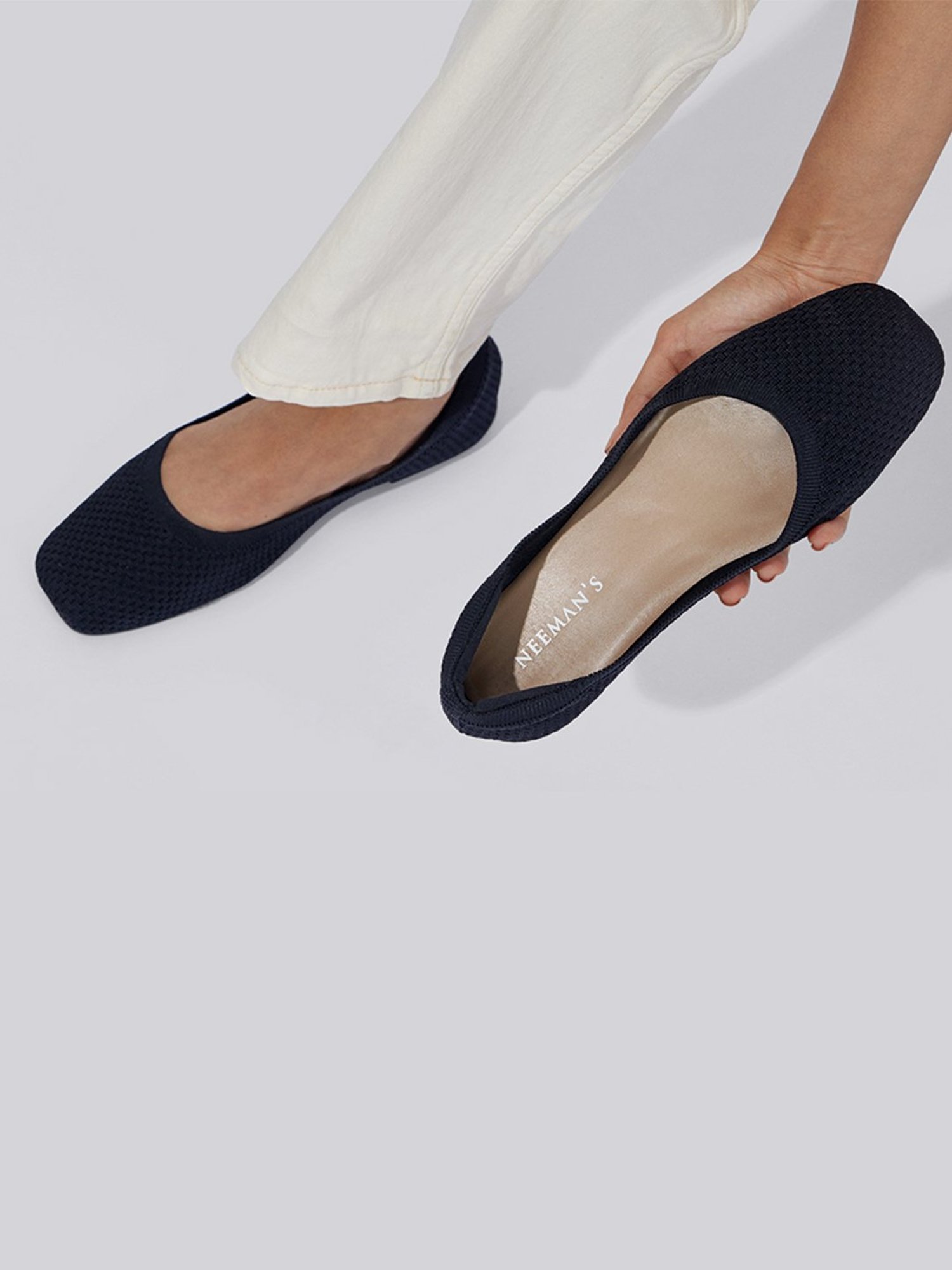 Neemans Women's Black Flat Ballets