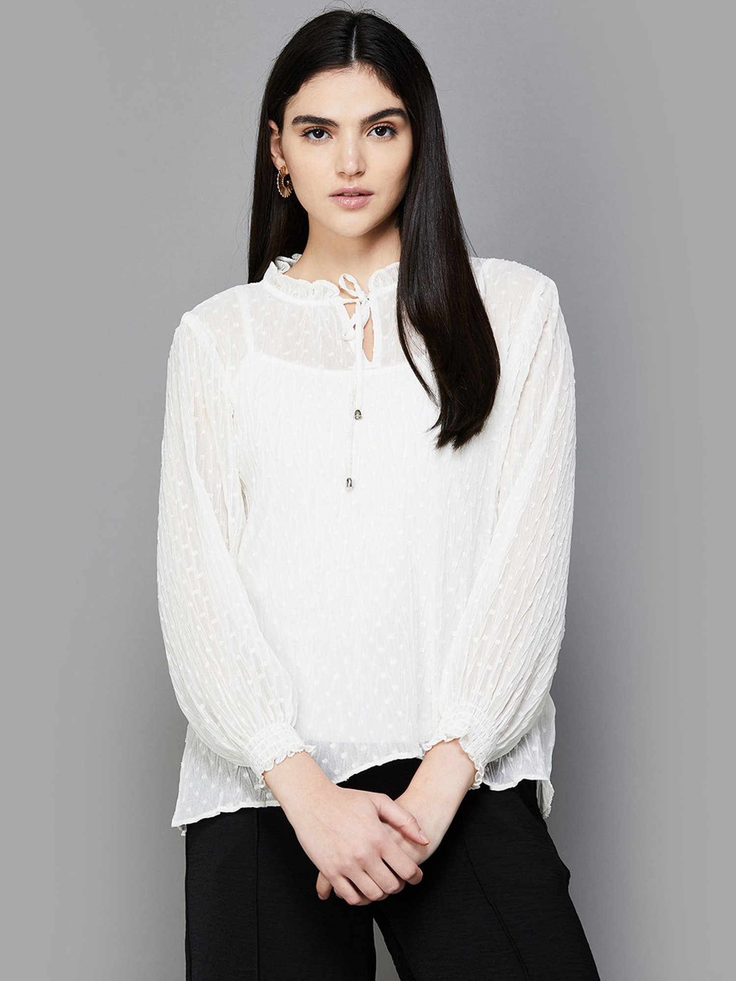 Code by Lifestyle White Self Pattern Top With Inner