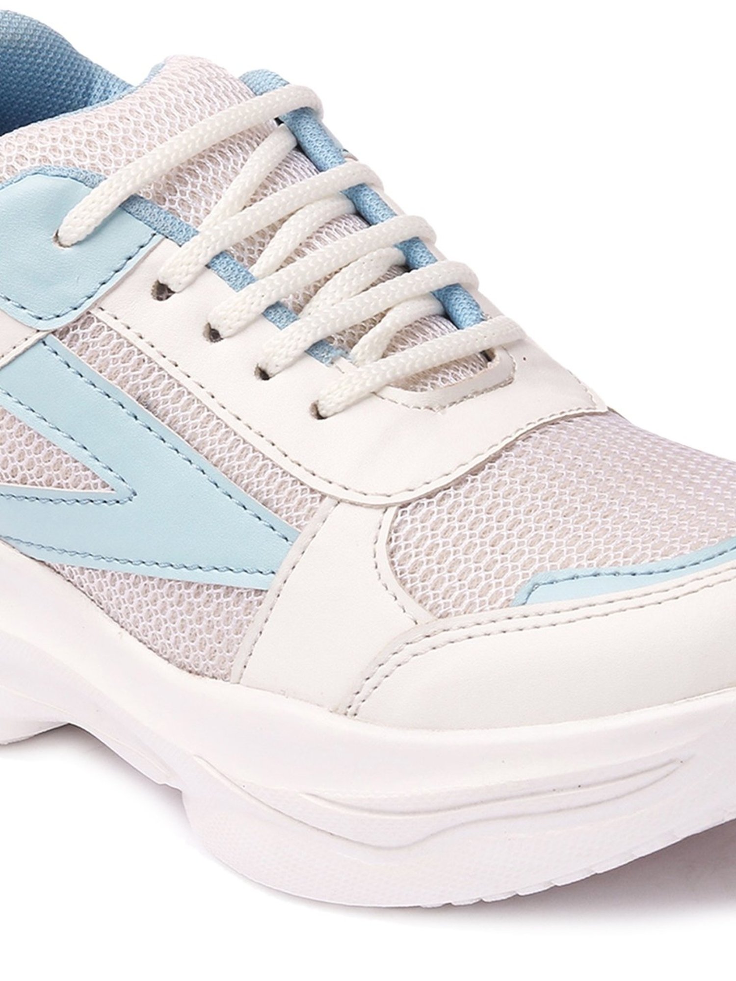 Iconics Women's White Running Shoes