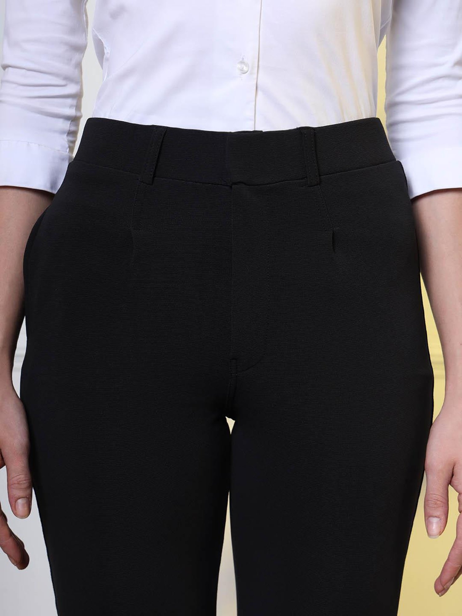FITHUB Black Regular Fit High Rise Trousers