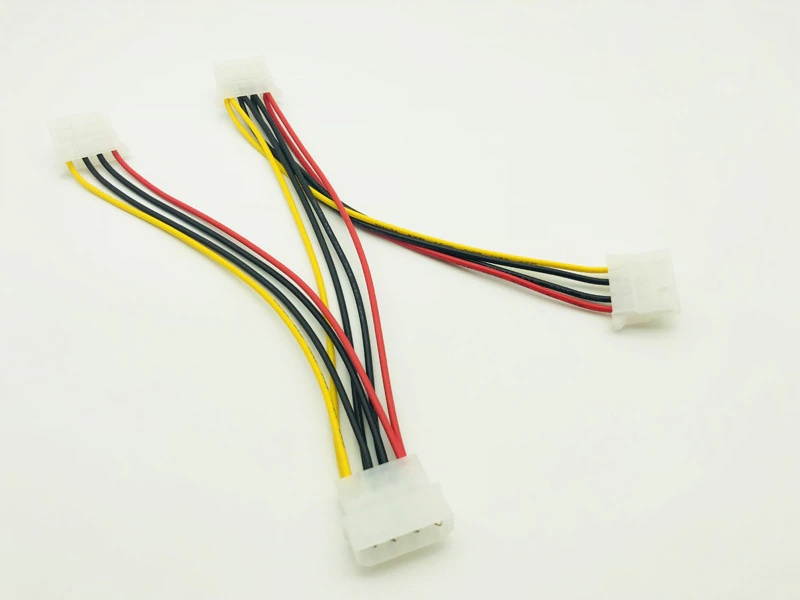 1PCS 4Pin Power Cable 4Pin Molex Male to 3 Port Molex IDE Female Power Supply Splitter Adapter Computer 4Pin IDE Power Cord NEW