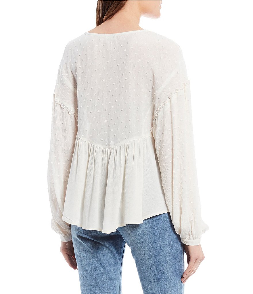 C&V Chelsea & Violet Long Sleeve Woven Top