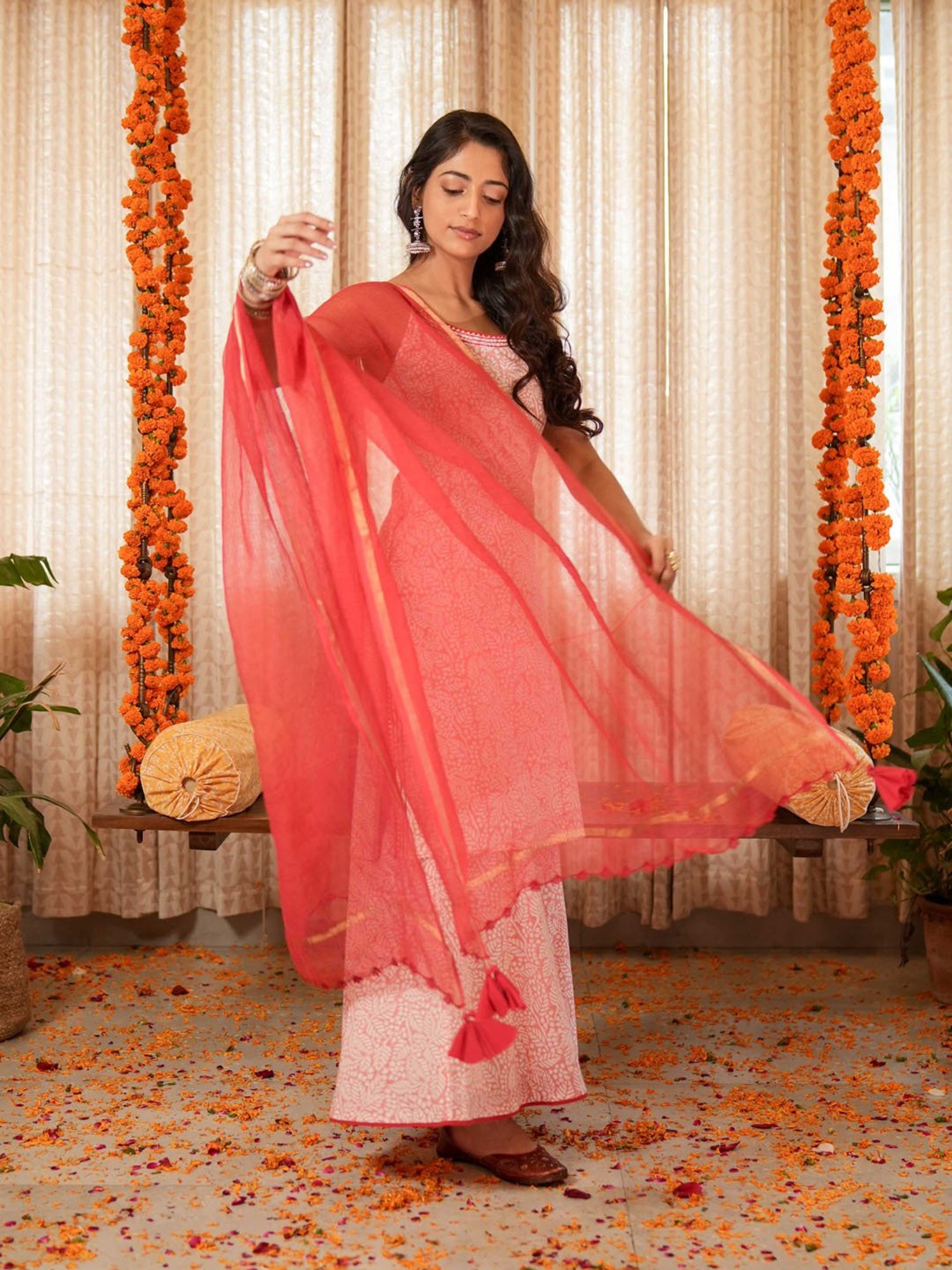 Akiso Red Cotton Kota Doria Dupatta with Scalloped Embroidered Edges with Tassel Details