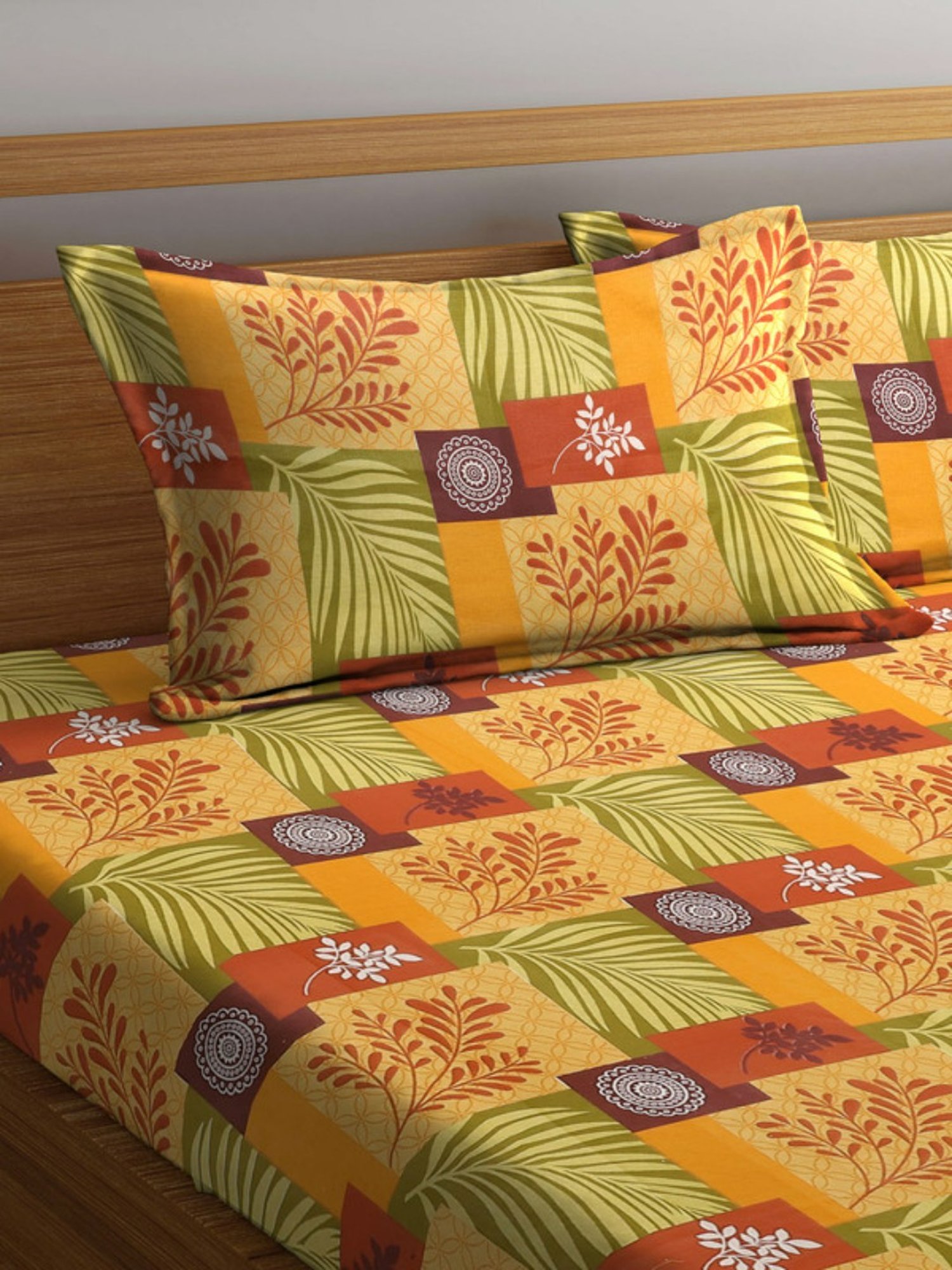 Dhrohar Printed Yellow & Brown Cotton 180 TC Double Bedsheet with 2 Pillow covers
