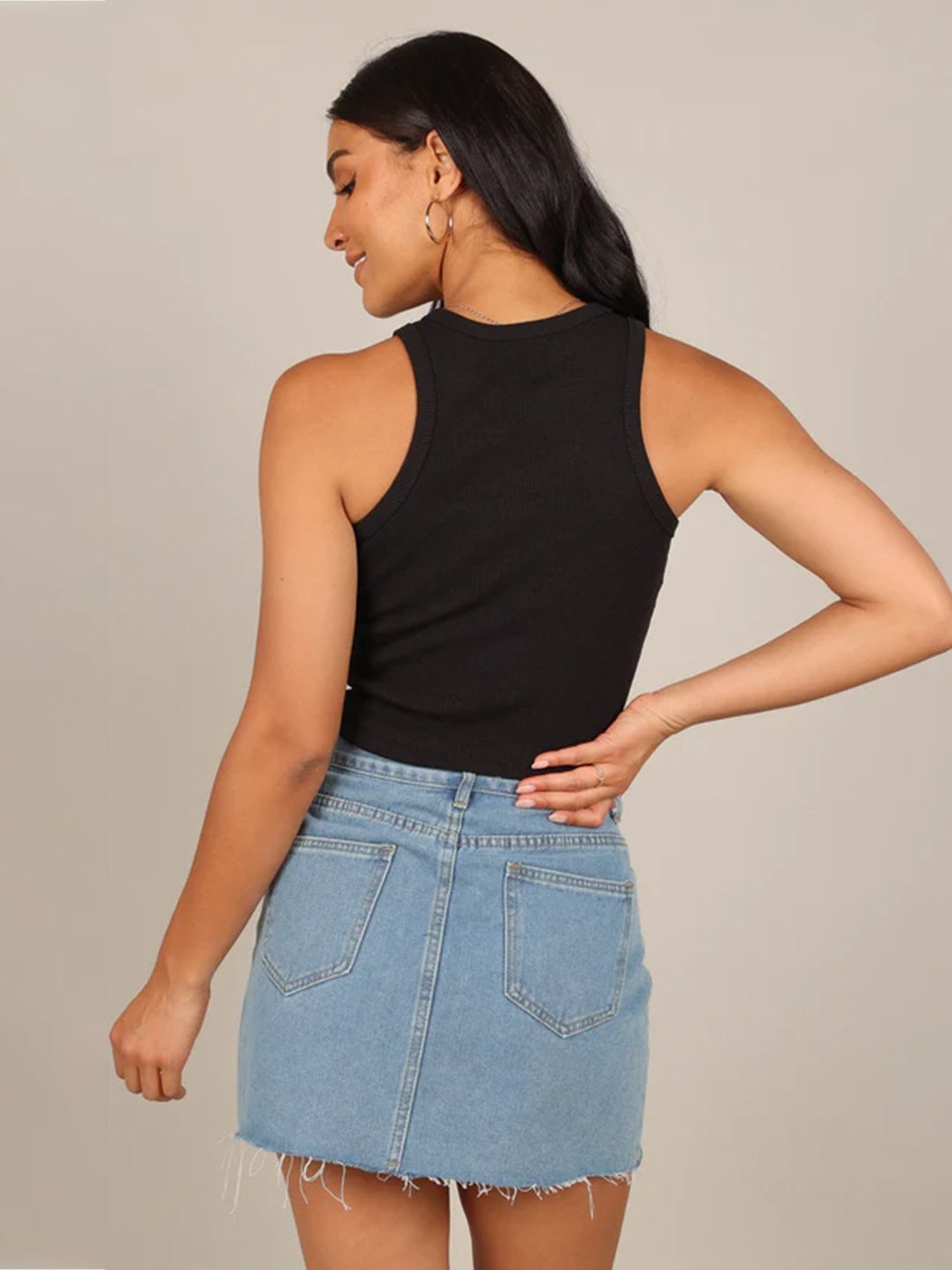 KERI PERRY Black Regular Fit Crop Top