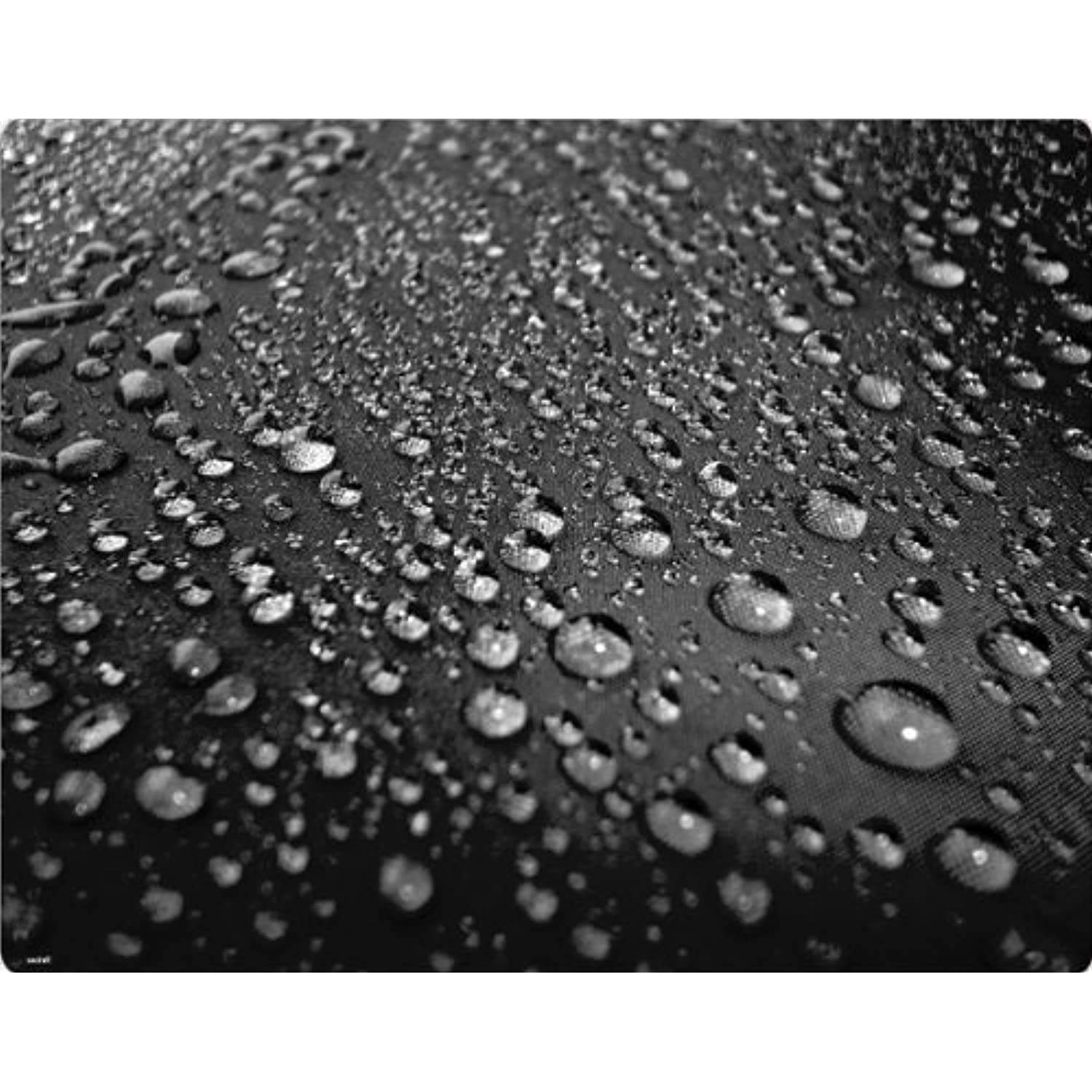 Skinit Protective Skin fits recent iPod Touch 2G, iPod, iTouch 2G (Water droplets)