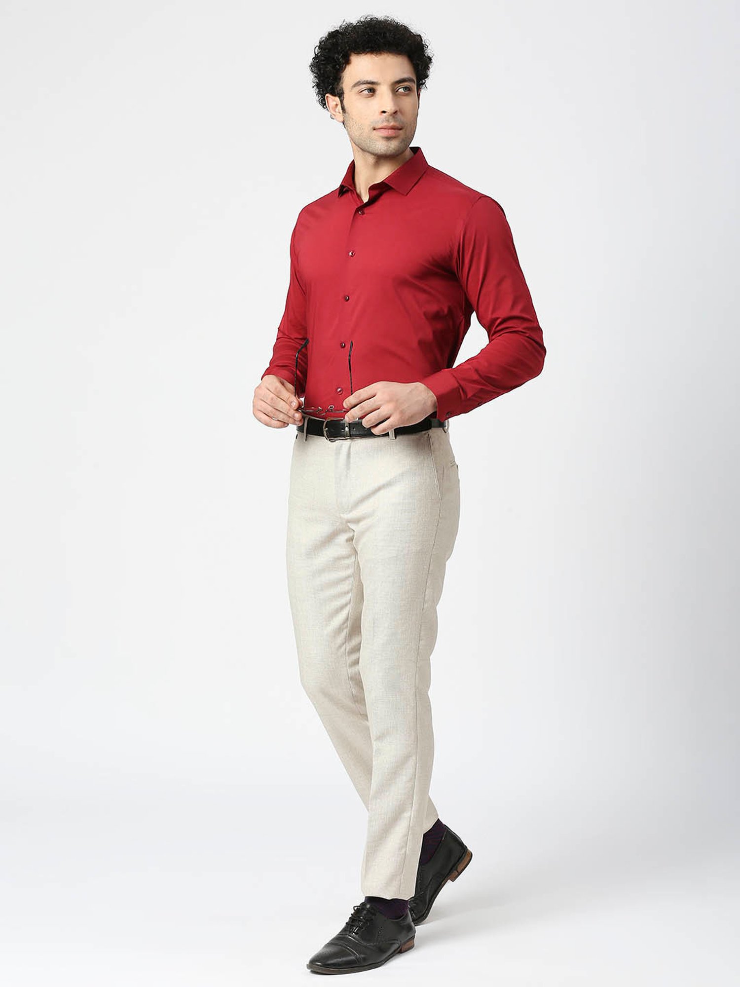 SOLEMIO Beige Slim Fit Trousers