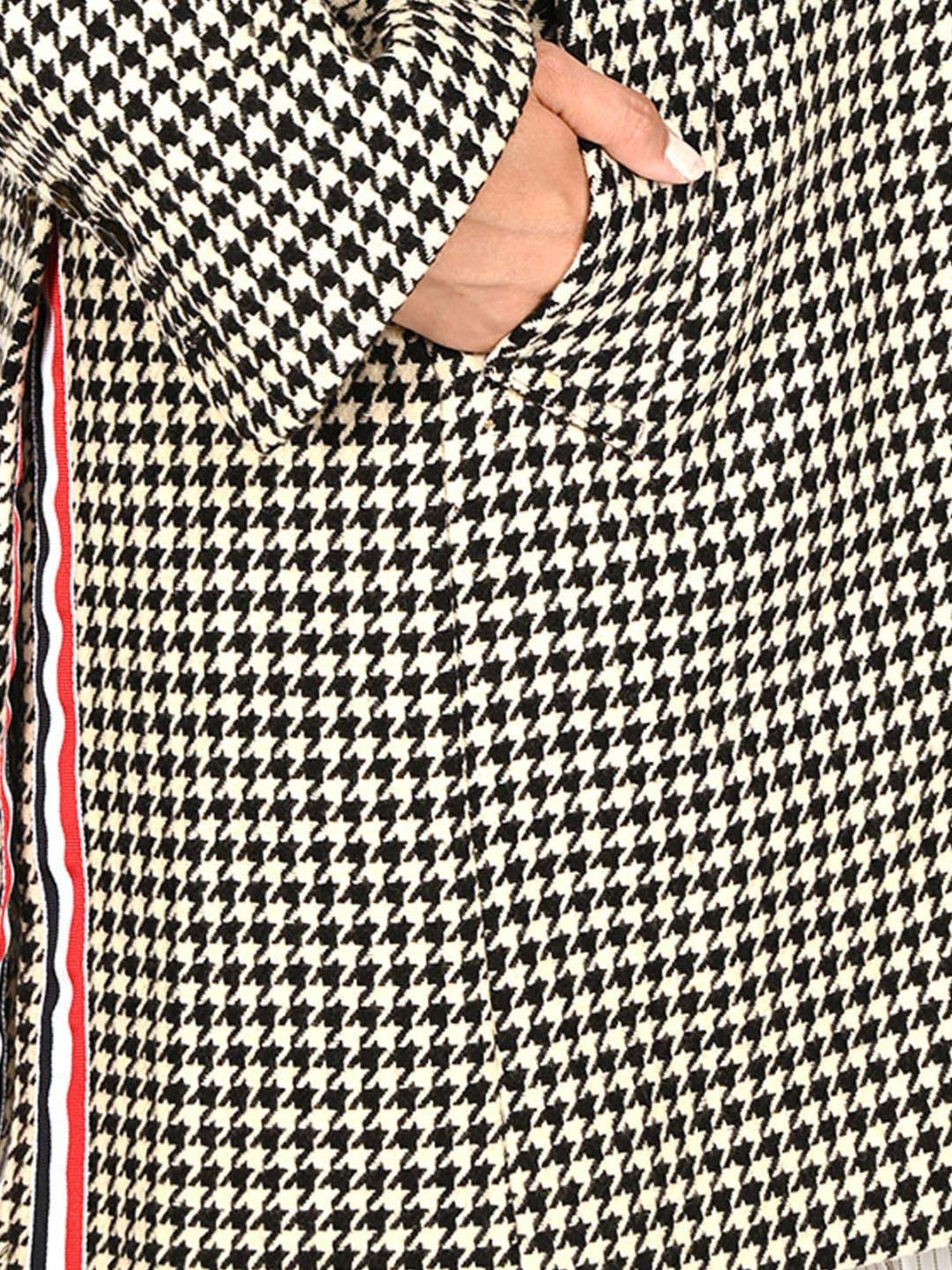 Odette Black Self Pattern Jacket