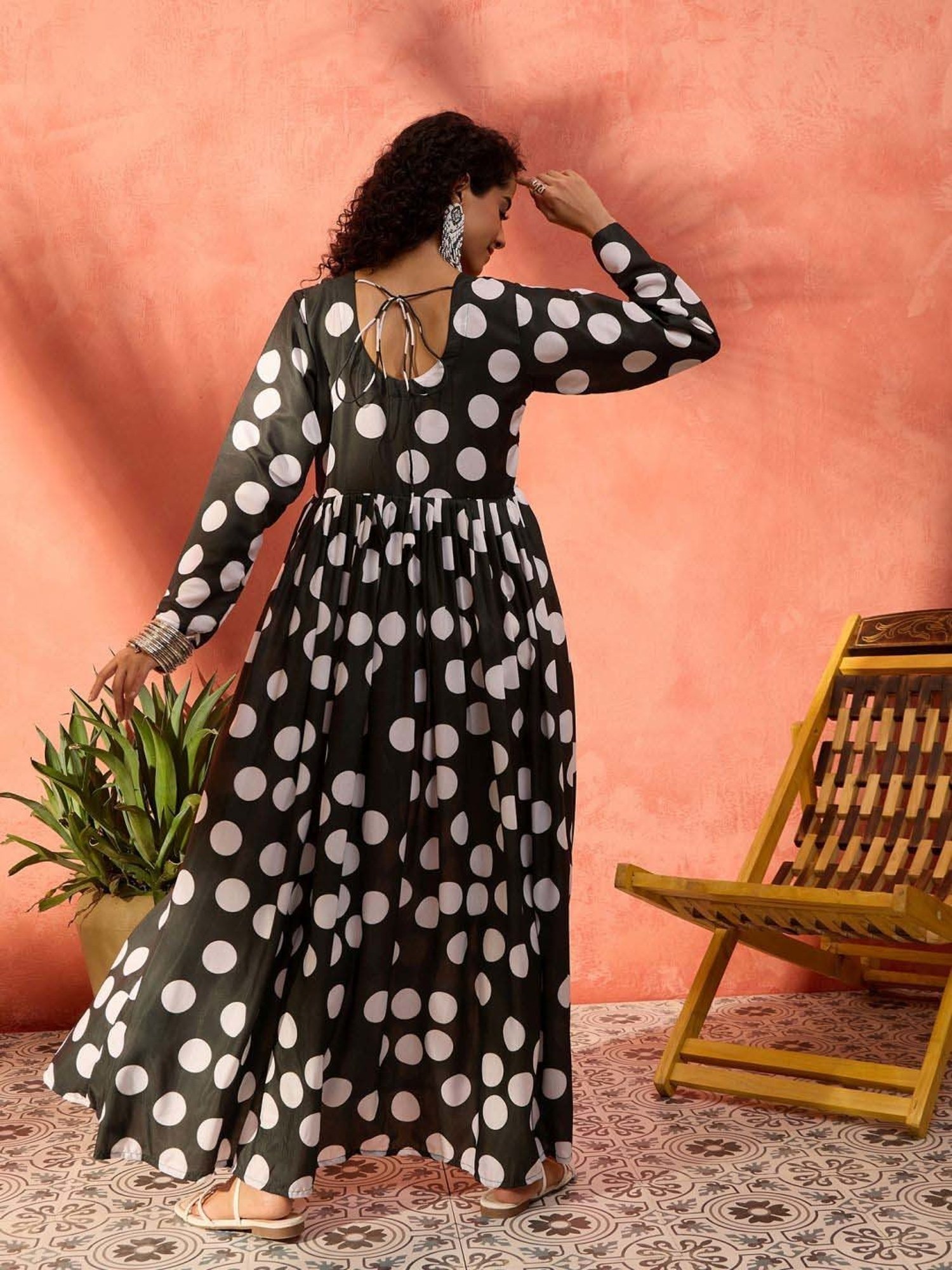 Saffron Threads Black Cotton Floral Print Ethnic Dress
