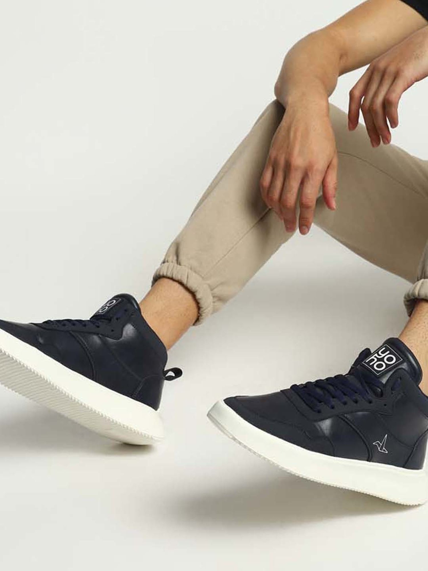 Yoho Men's Navy Casual Sneakers