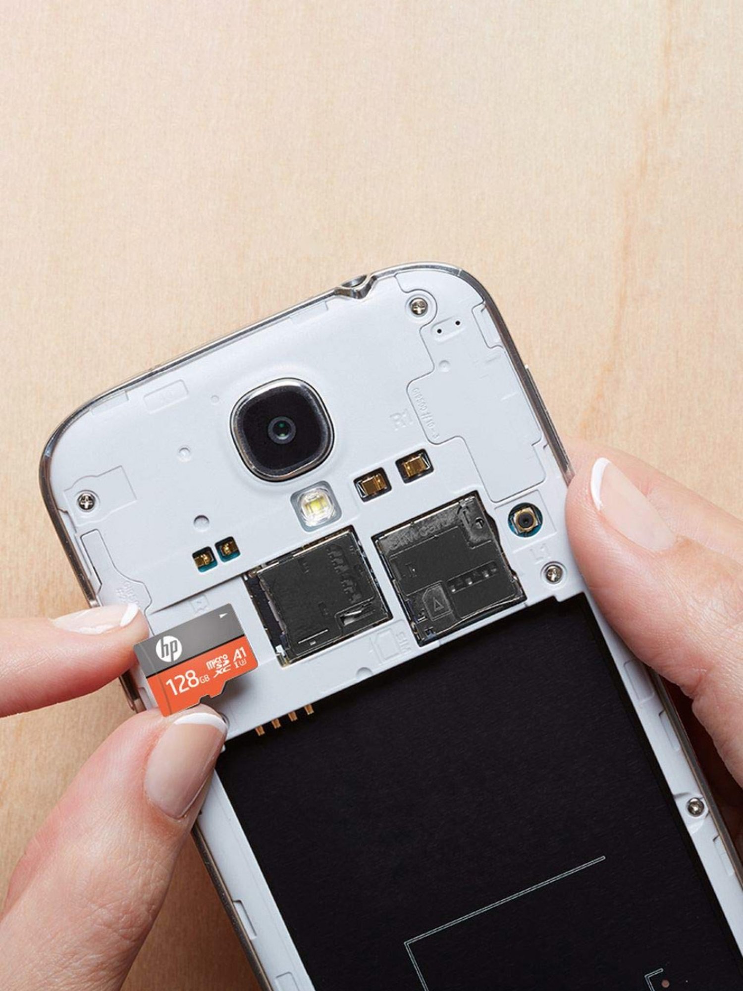 HP U3 A1 HFUD128-1V31A-2 128GB MicroSD Card with Adapter (Orange/Dark Grey)