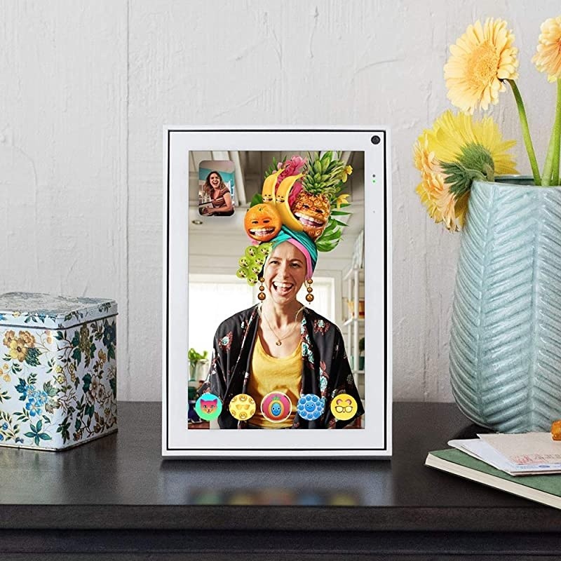 Portal Smart Video Calling 10 Touch Screen Display with Alexa White
