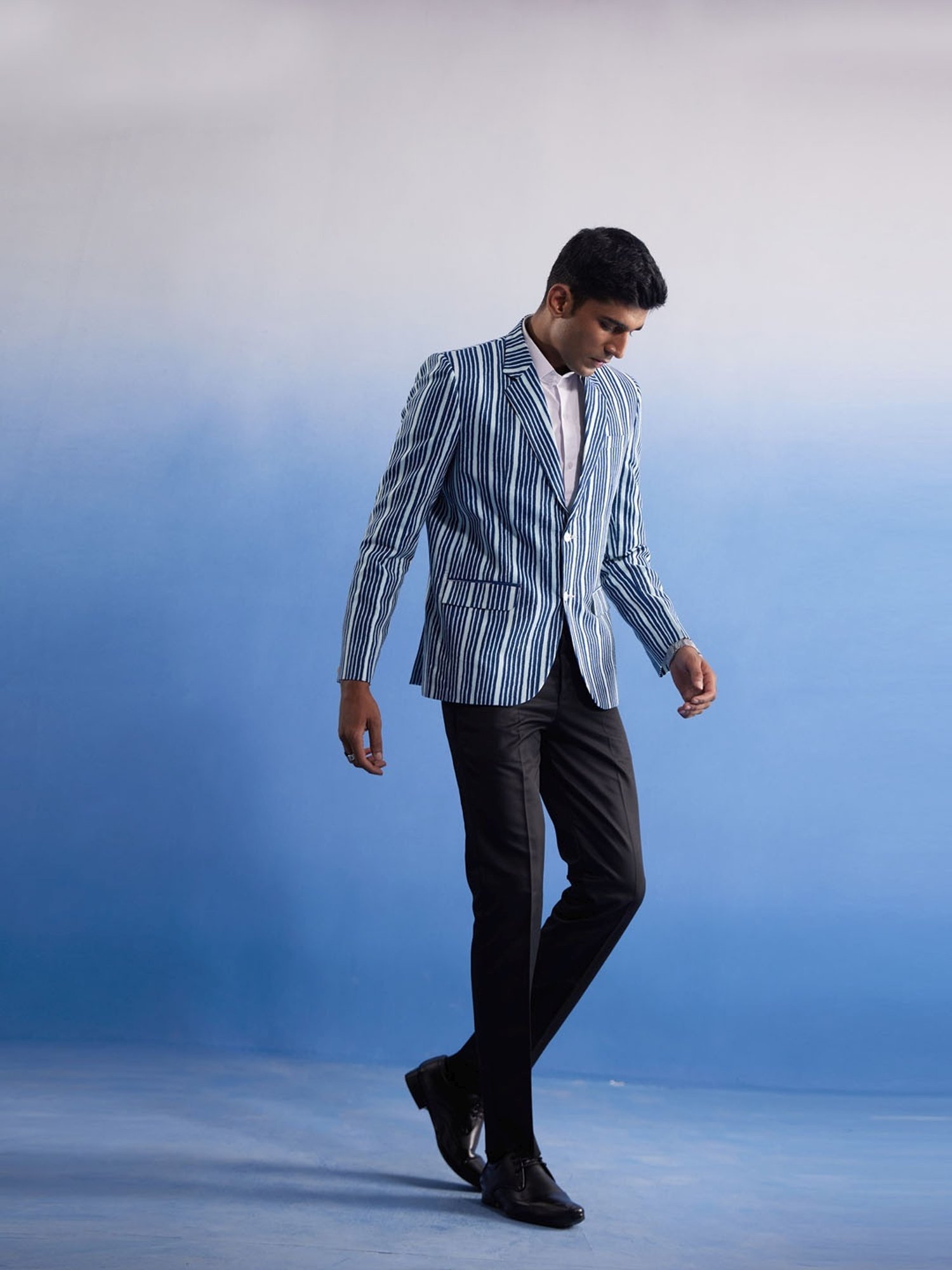 Vastramay Indigo Blue Cotton Regular Fit Striped Blazer