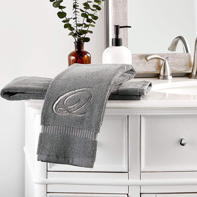 Juvale 2 Pack Monogrammed Hand Towels, Letter Q Embroidered Gift (16 x 30 in, Grey)