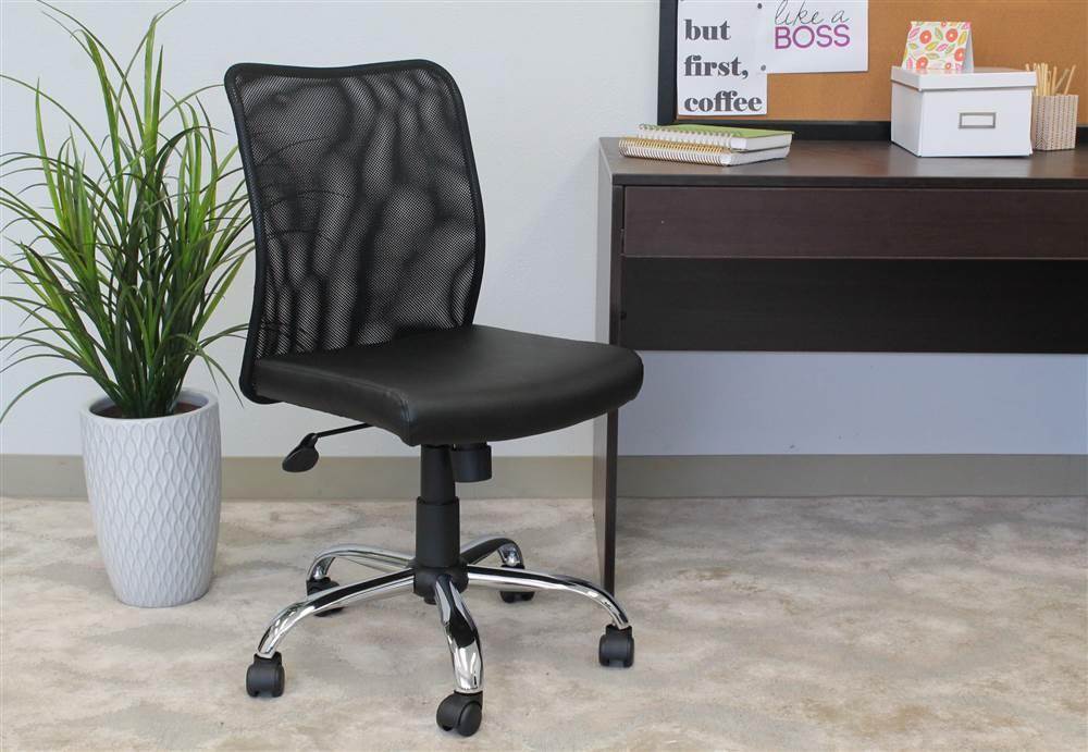 Budget Mesh Task Chair in Black