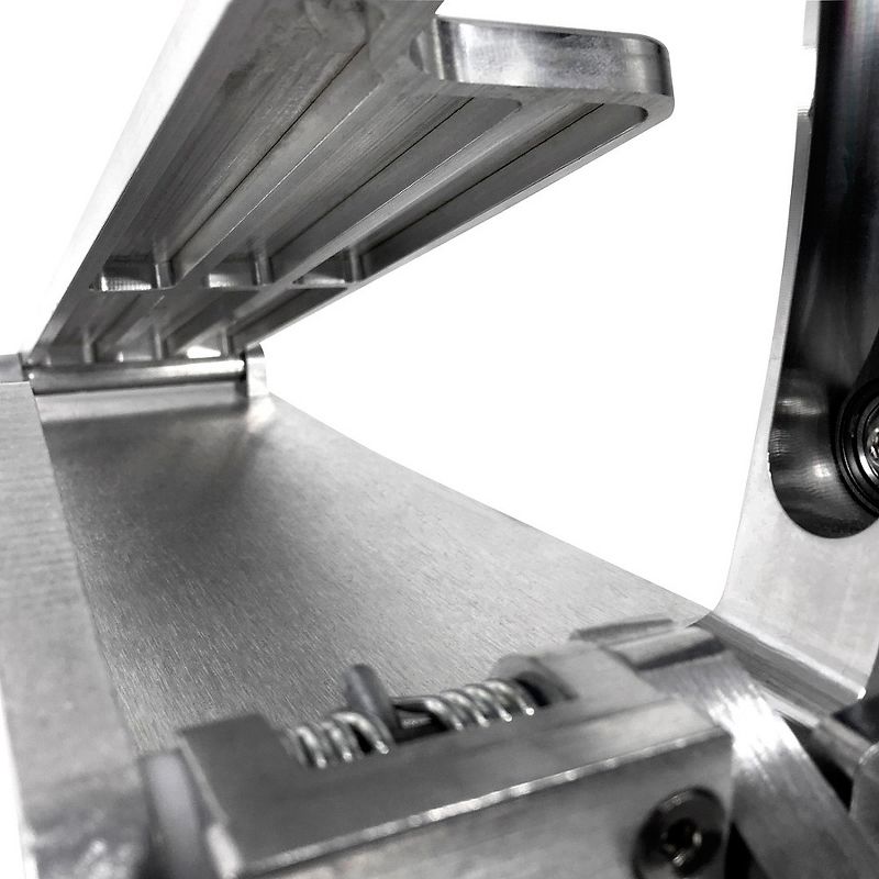 Trick Drums Pro1-V ShortBoard Low Mass Chain Drive Single Bass Drum Pedal