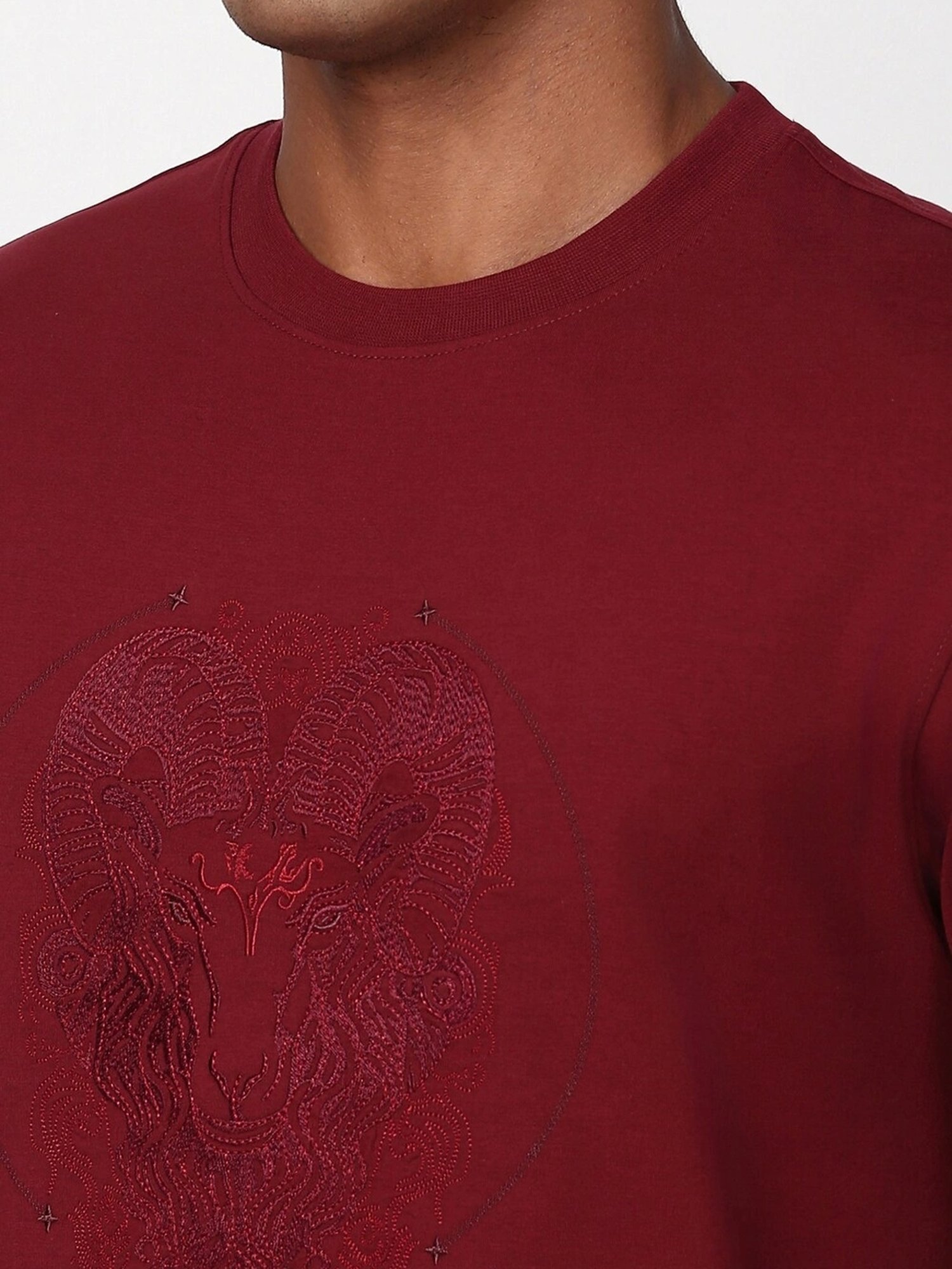 Peter England Maroon Cotton Regular Fit Embroidered T-Shirt