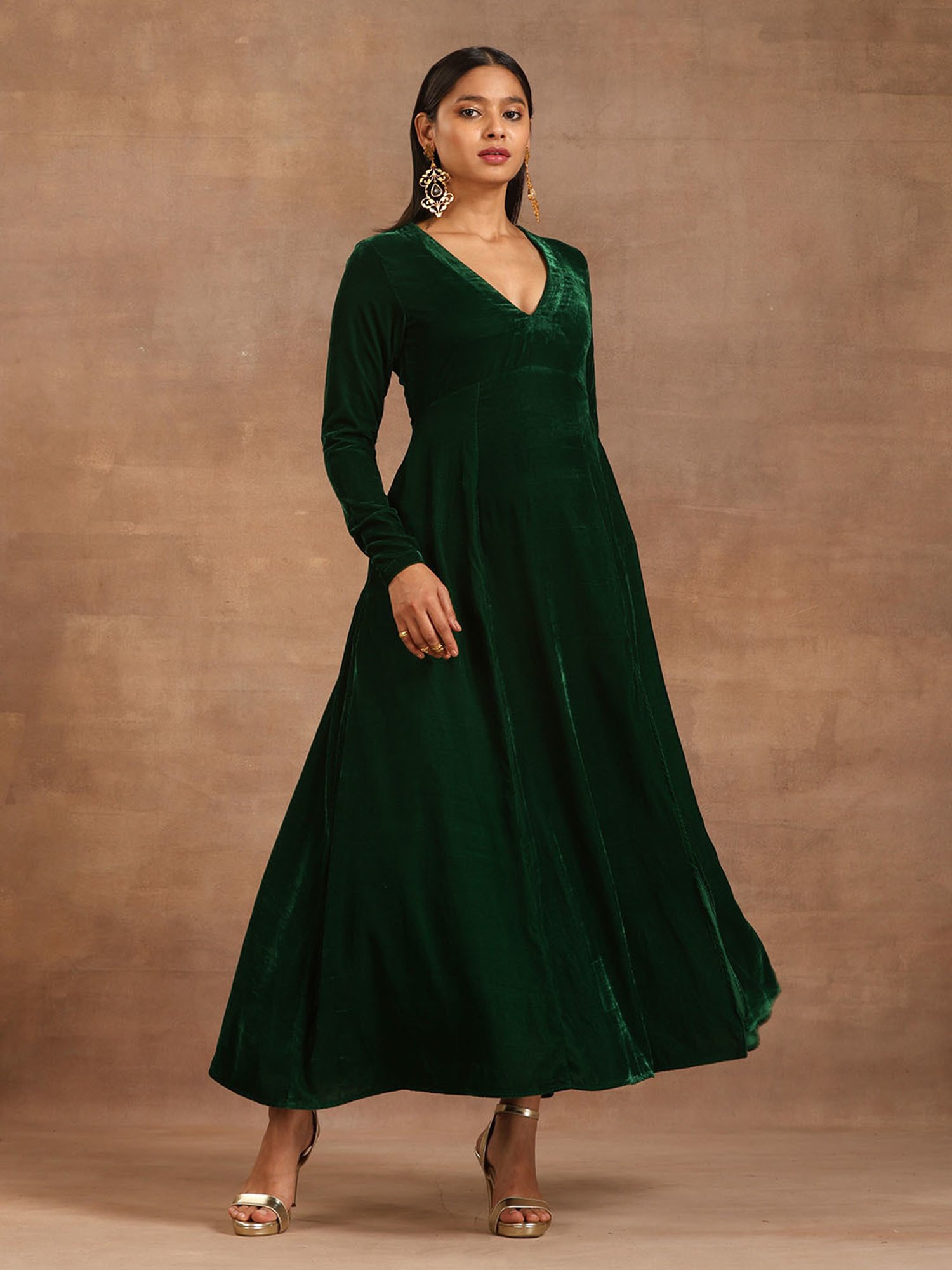 true Browns Green Velvet Ethnic Dress