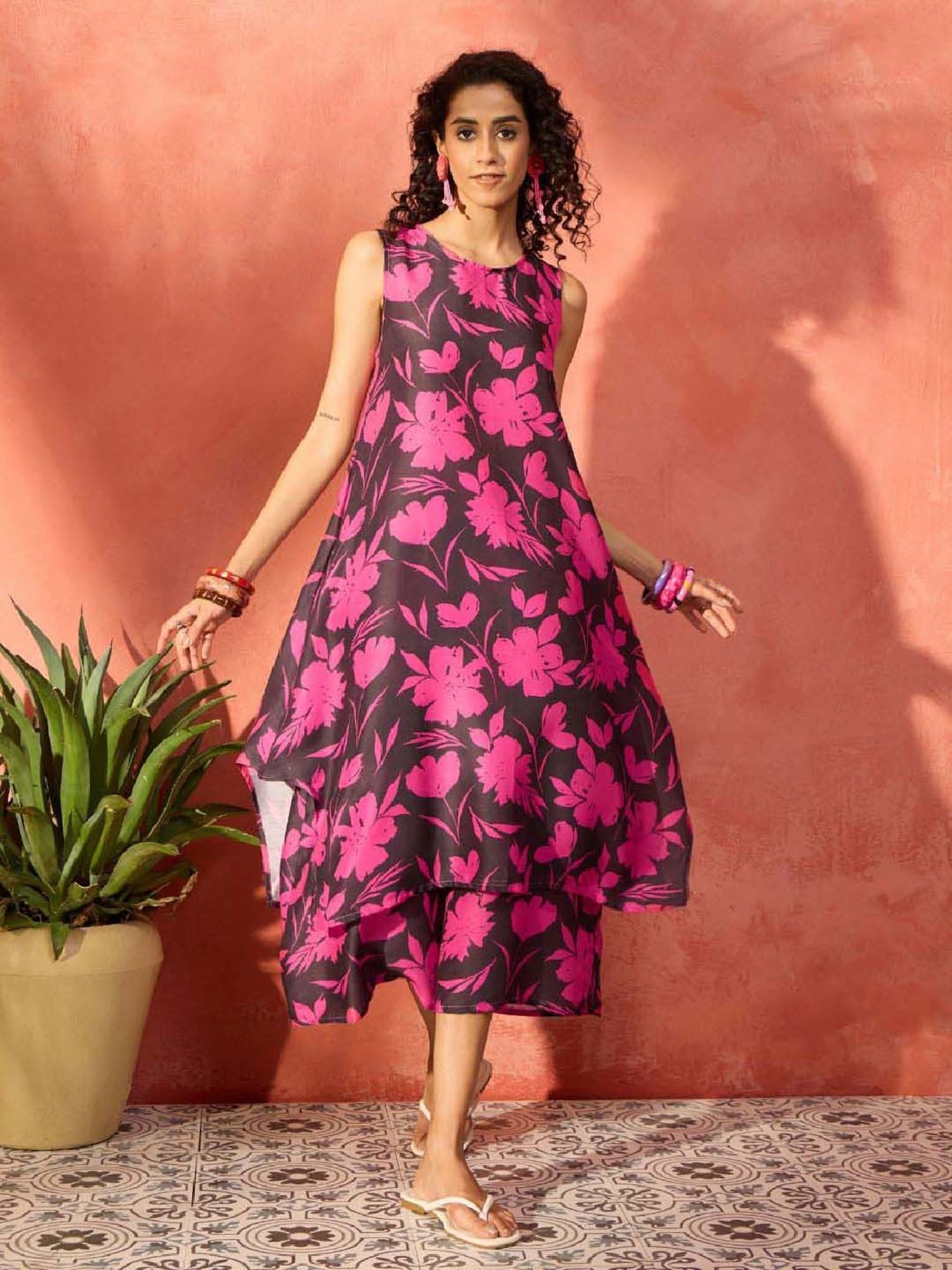 Inweave Black Floral Print Kurta & Palazzo Set