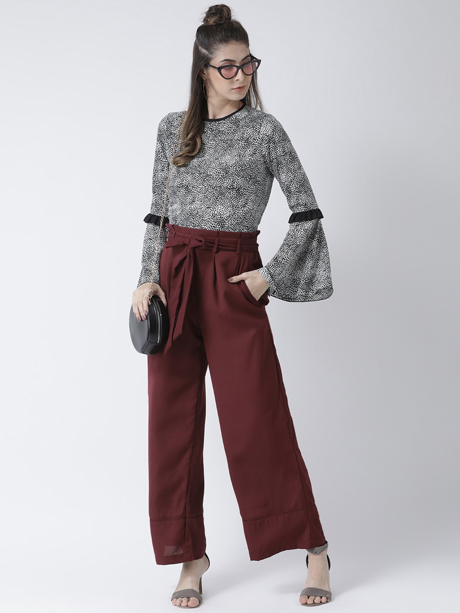 KASSUALLY Black & White Printed Top