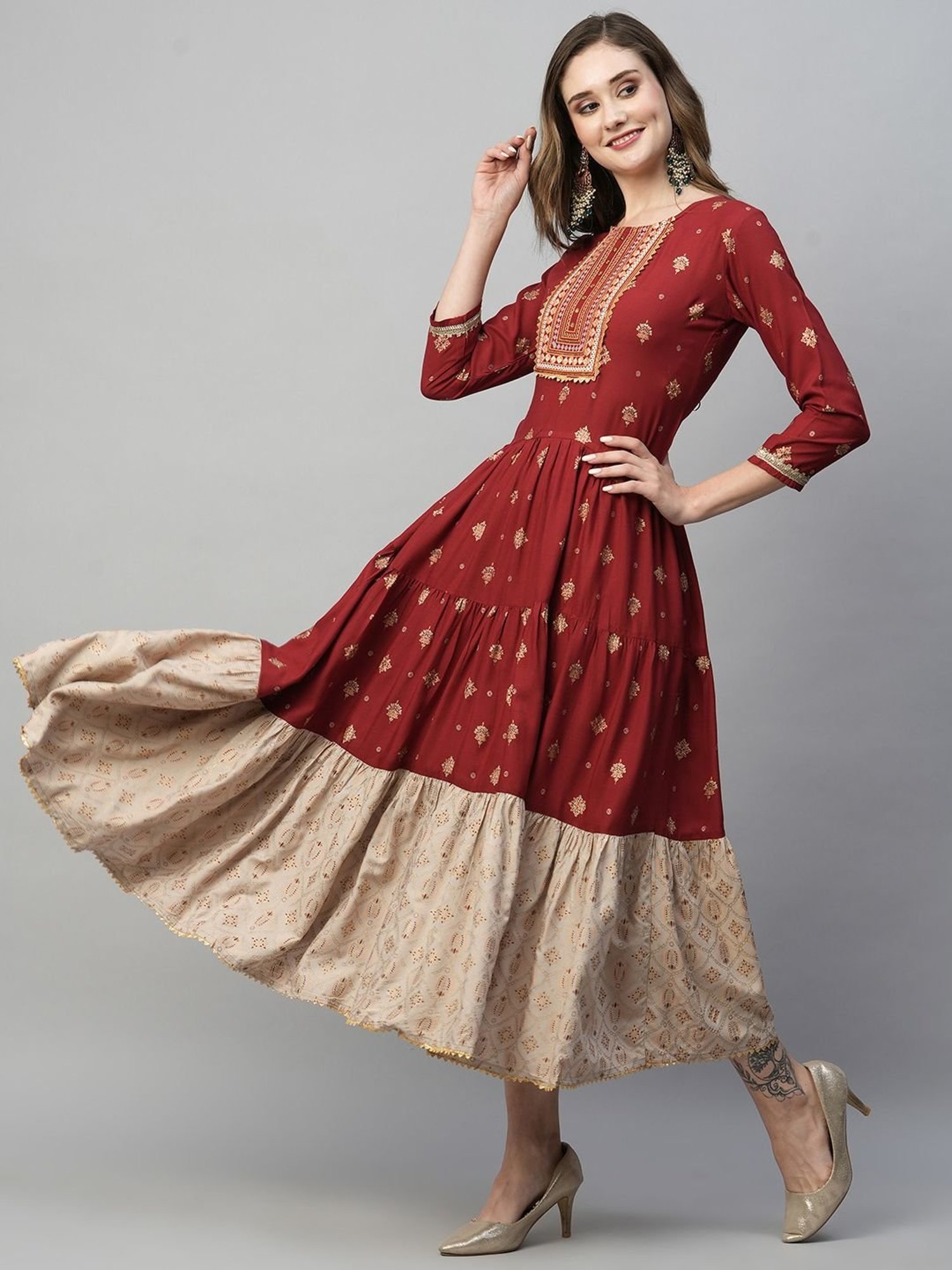 KIANA Maroon Printed Maxi Dress