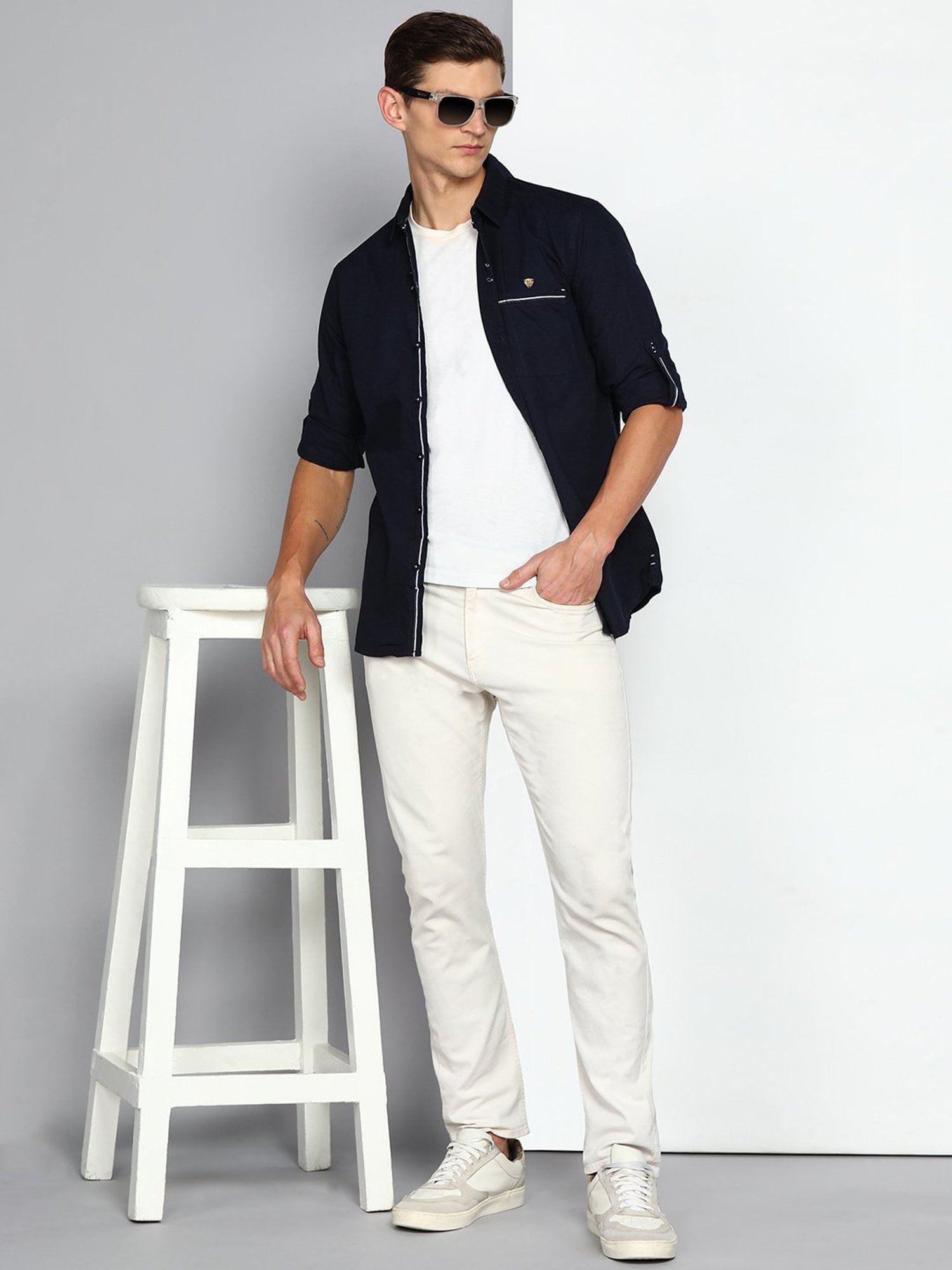 Kuons Avenue Dark Navy Slim Fit Shirt