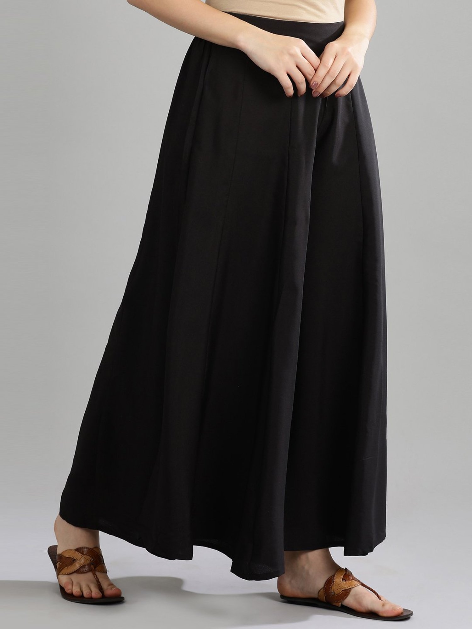 Aurelia Black Regular Fit Palazzos